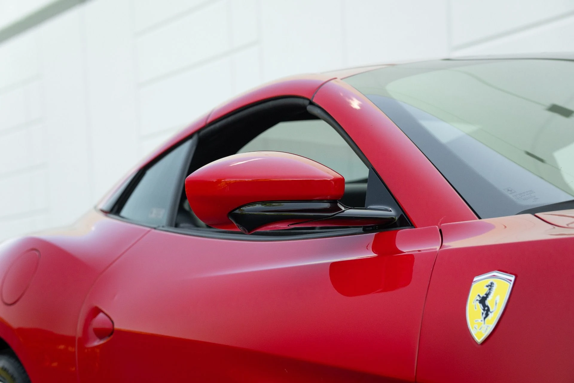mph010_31263606_Used_2020_Ferrari_Portofino_1760457229_b6c8ac005b
