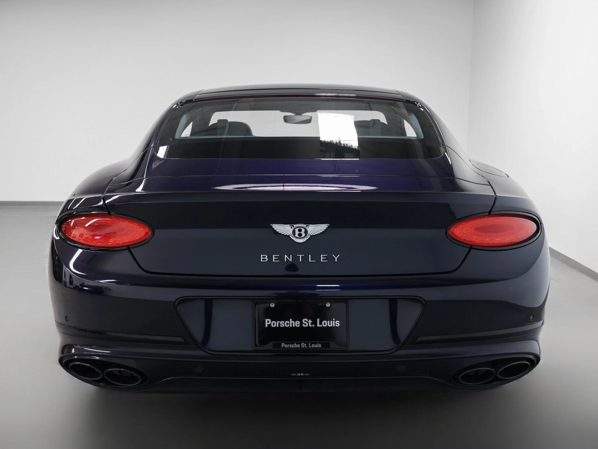 mph010_3127410748_11_f2899b3077