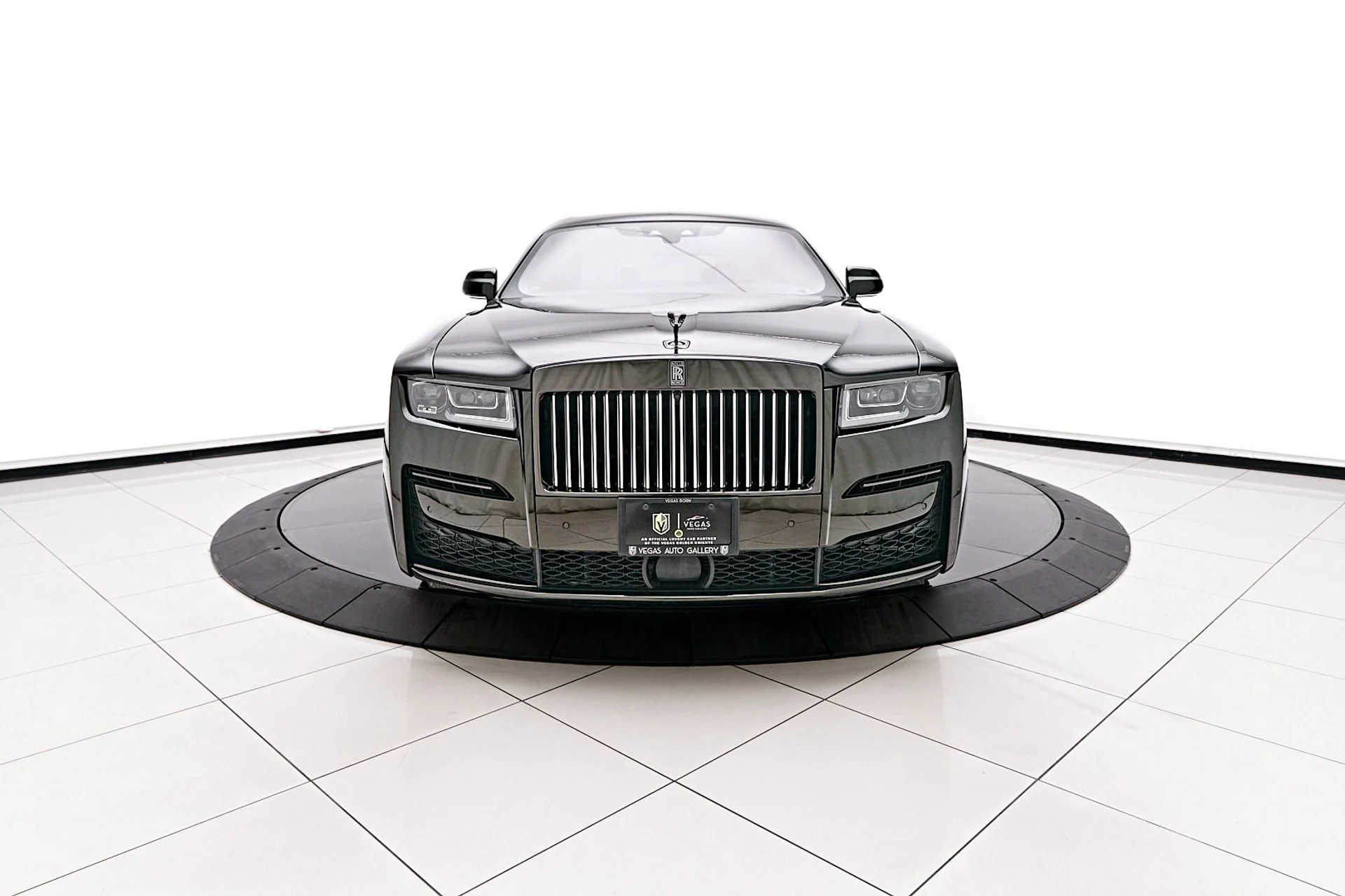 mph010_3127482147_Used_2023_Rolls_Royce_Ghost_Black_Badge_1735615441_0ea0e69477