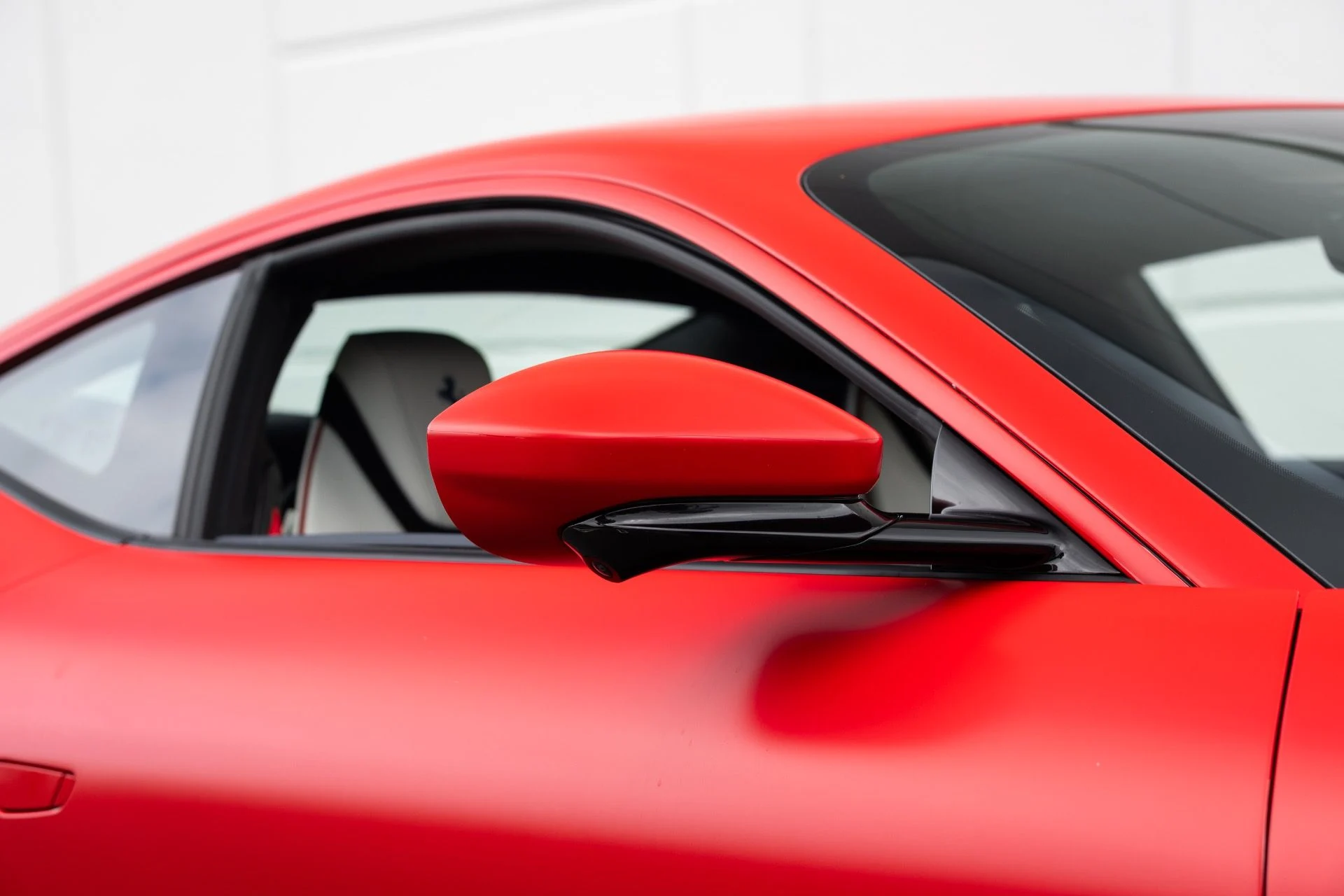 mph010_3135242655_Used_2023_Ferrari_Roma_1777005512_4ab393d30c