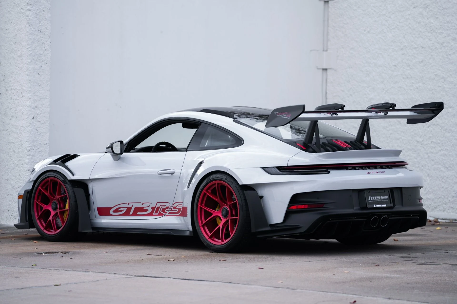 mph010_3144040936_Used_2025_Porsche_911_GT_3_RS_1792181578_e216b17c1e
