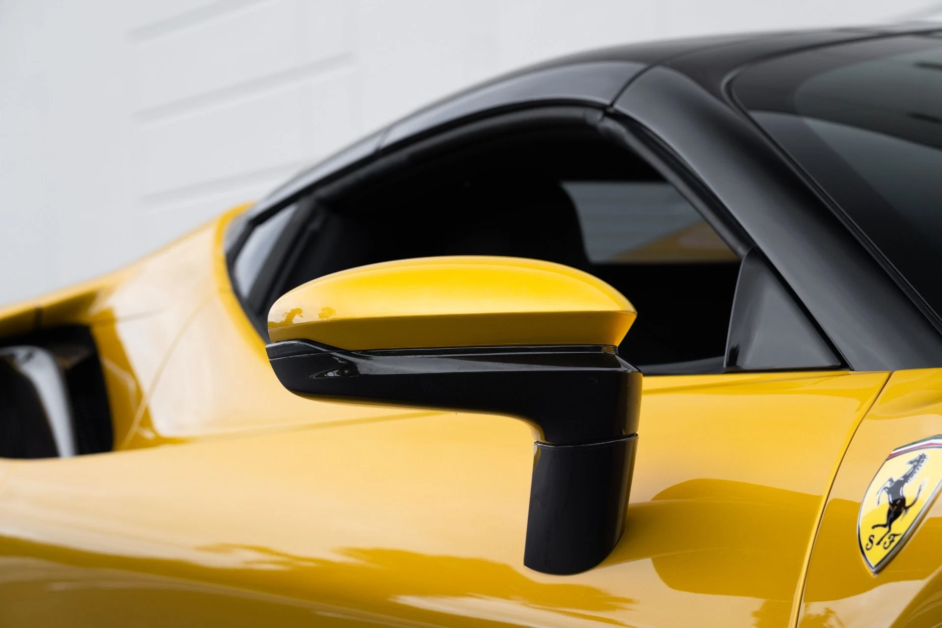 mph010_3146824772_Used_2022_Ferrari_SF_90_Spider_1775626389_423fcbf355