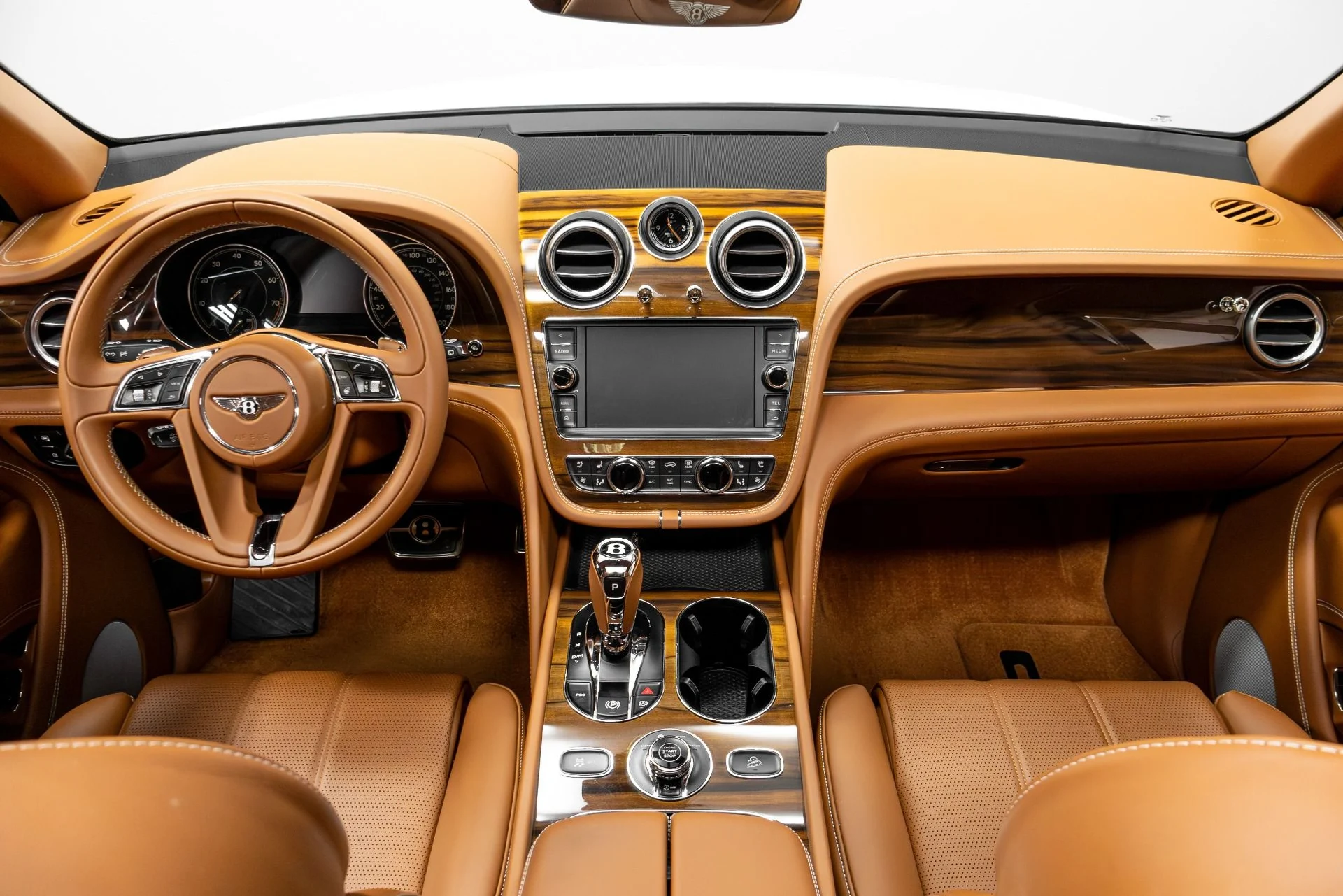 mph010_3151449521_Used_2019_Bentley_Bentayga_V8_1771459975_3818ef3bcb