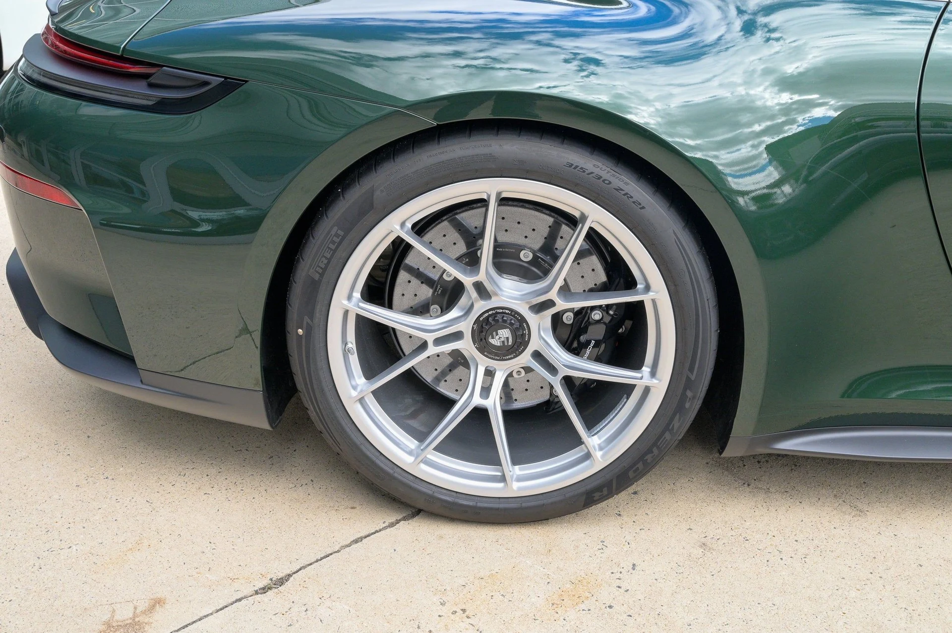 mph010_3153357688_676111d85997451cafa55f335872f183_3f08b3d953