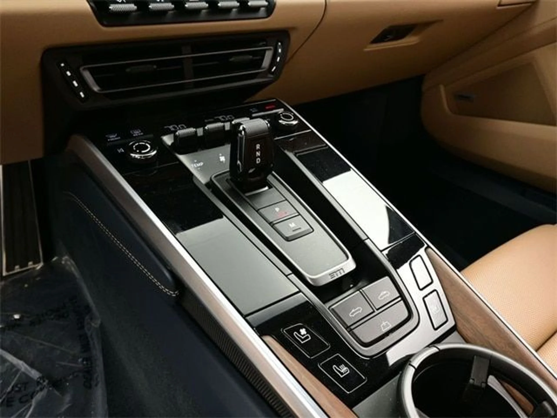 mph010_3160728688_6629be35028617bfb86e11a2a6102558x_3caa9af437