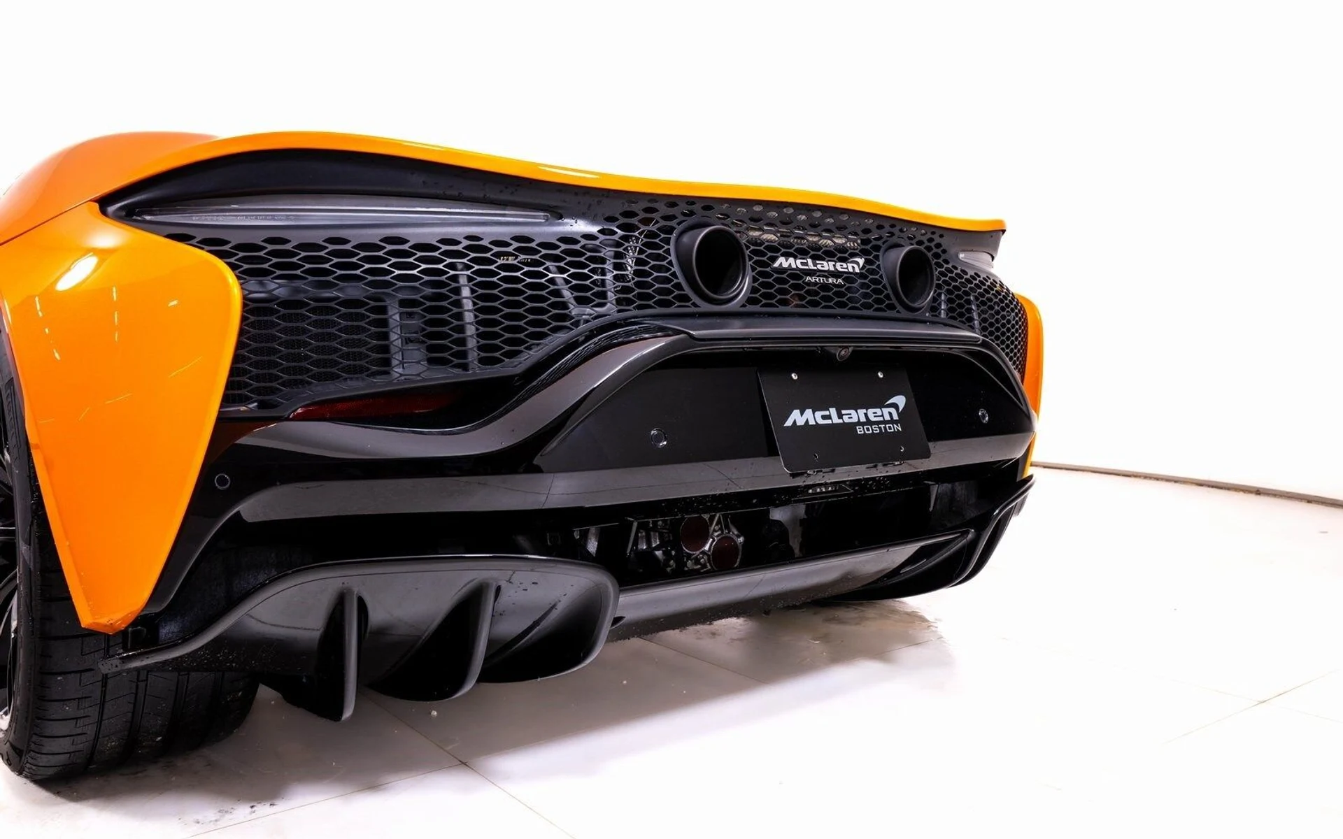 mph010_3161453511_127a45f59f2aaa49dae38f202a02b7b8x_4c4323b025