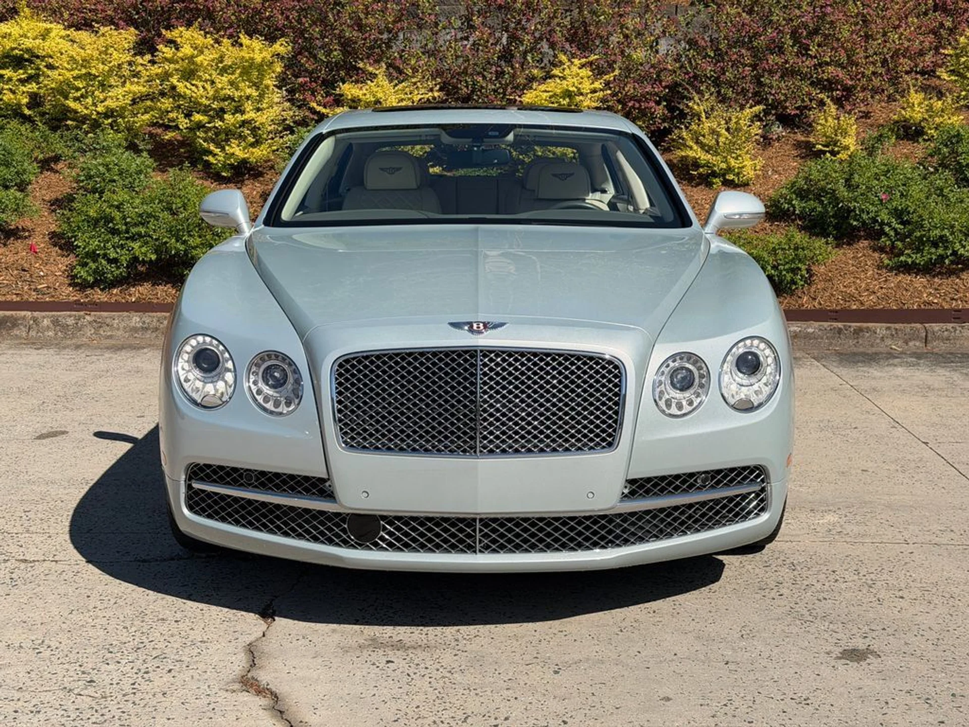 mph010_3164524719_ffd7b9a709064c5db4c2ecde9c6060d6_6f0bfc9a38