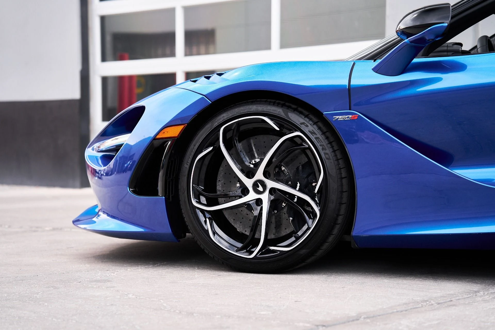 mph010_317092635_Used_2024_Mc_Laren_750_S_1750817086_6544a425c3