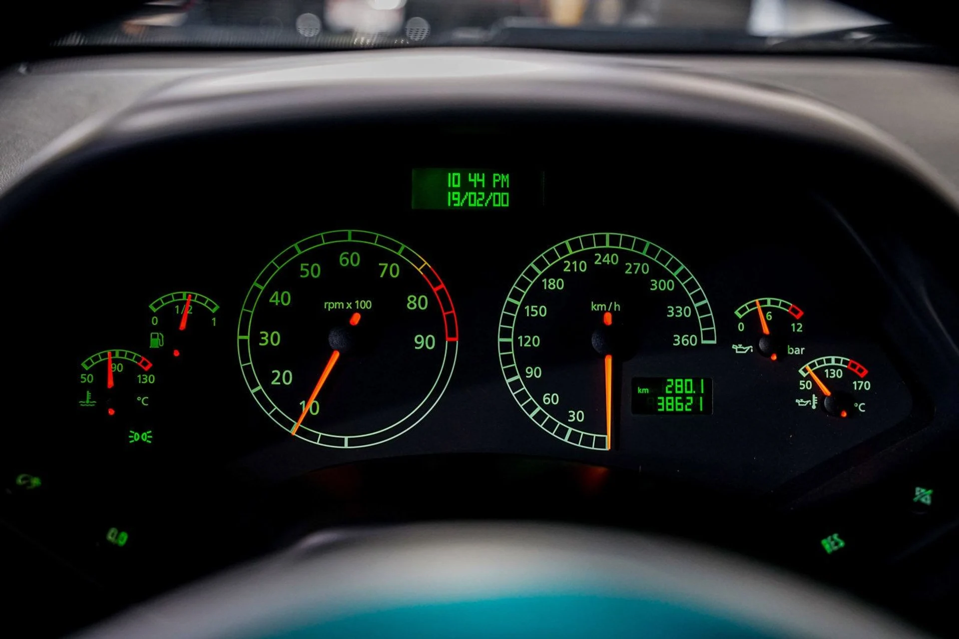 mph010_3171137986_5a7b87363501f47396650d50fc0c4996x_5c827a7878