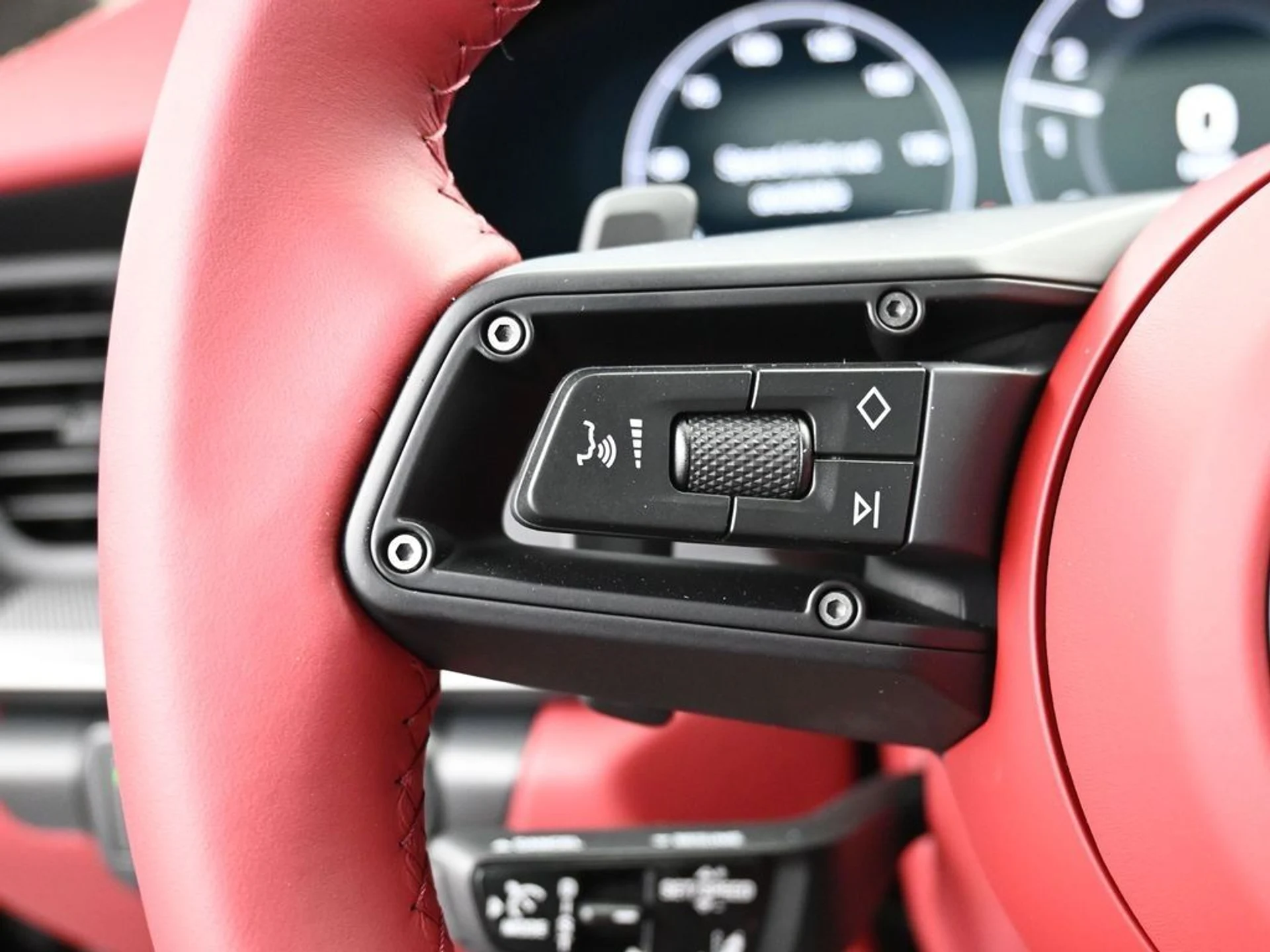 mph010_3172324193_54163db5c99e3b987fc17edbe49e2217_71880f6c4a