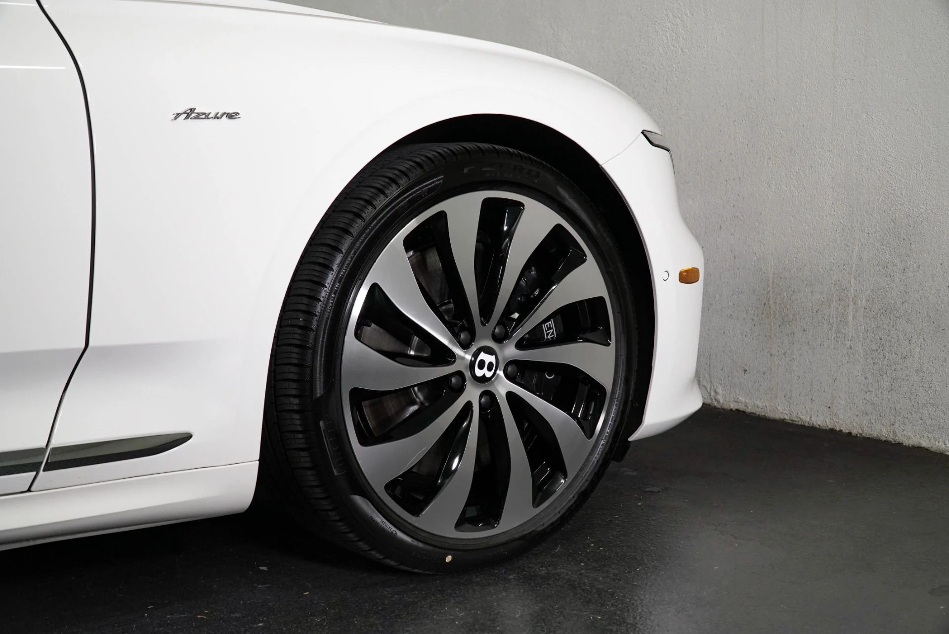 mph010_3186285399_New_2026_Bentley_Continental_GTC_Azure_1771011832_8ae4218791