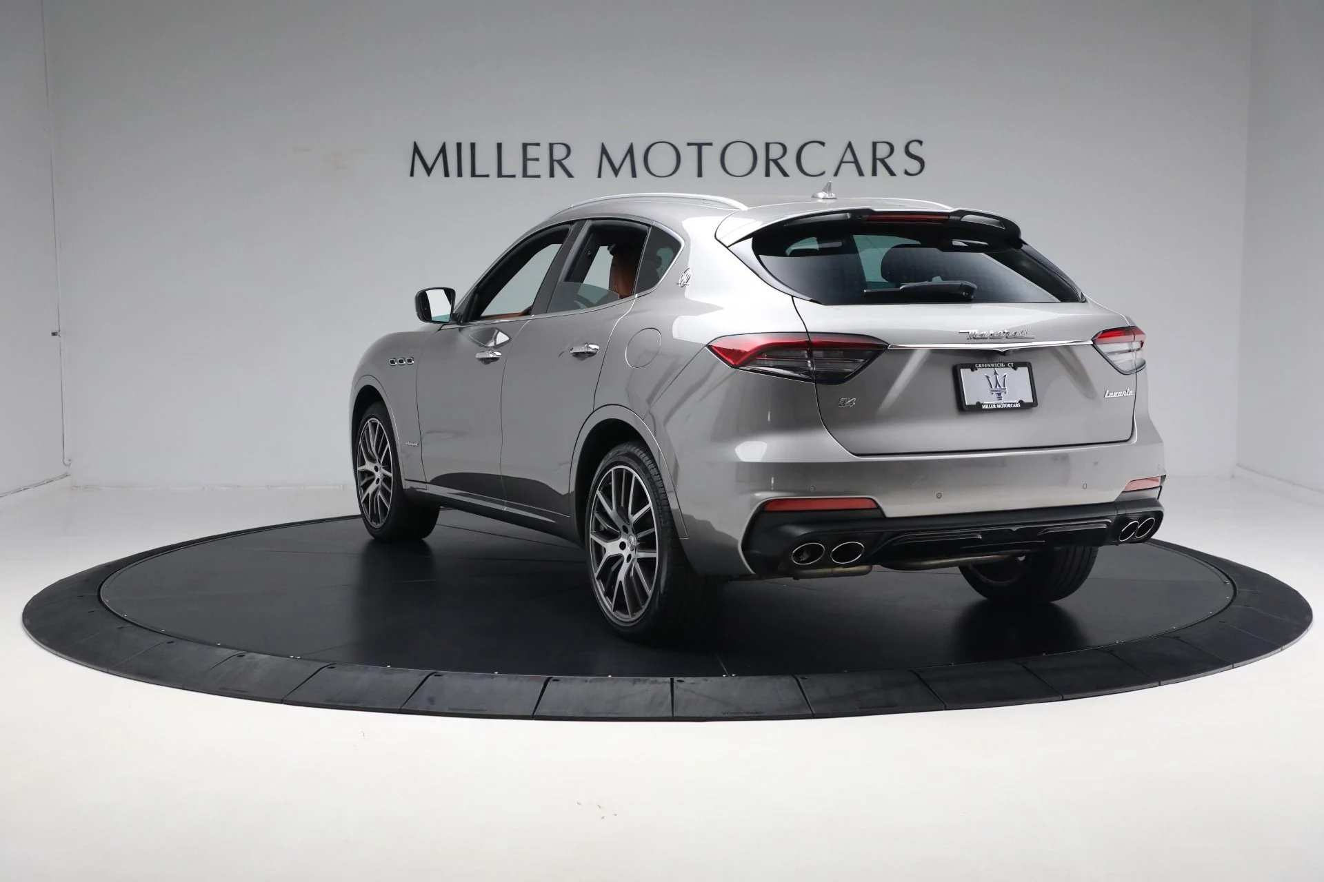 mph010_319110567_Used_2021_Maserati_Levante_Q4_Gran_Sport_903c2dec32
