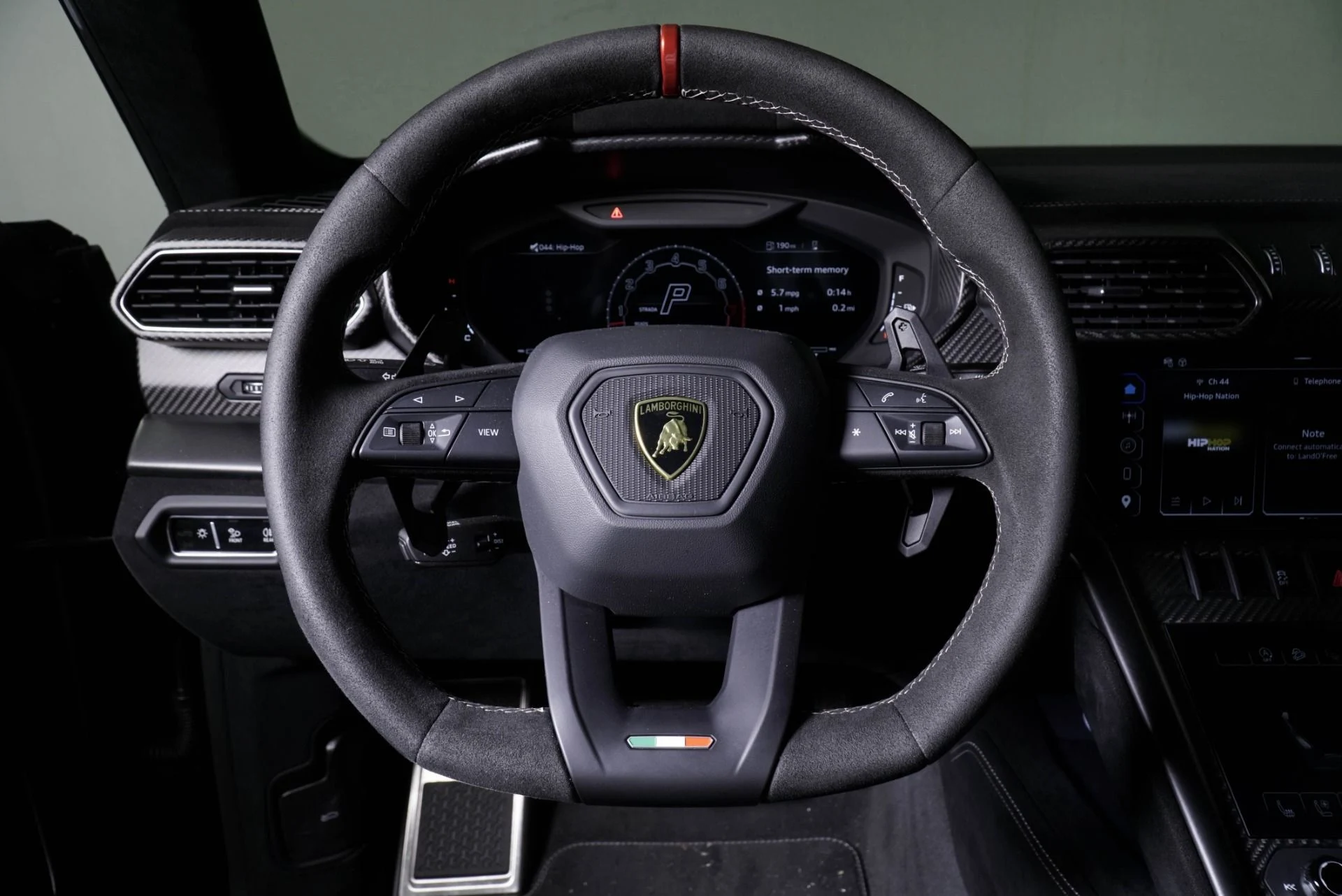 mph010_3195784889_Used_2023_Lamborghini_Urus_Performante_1765384929_79aa0bc464