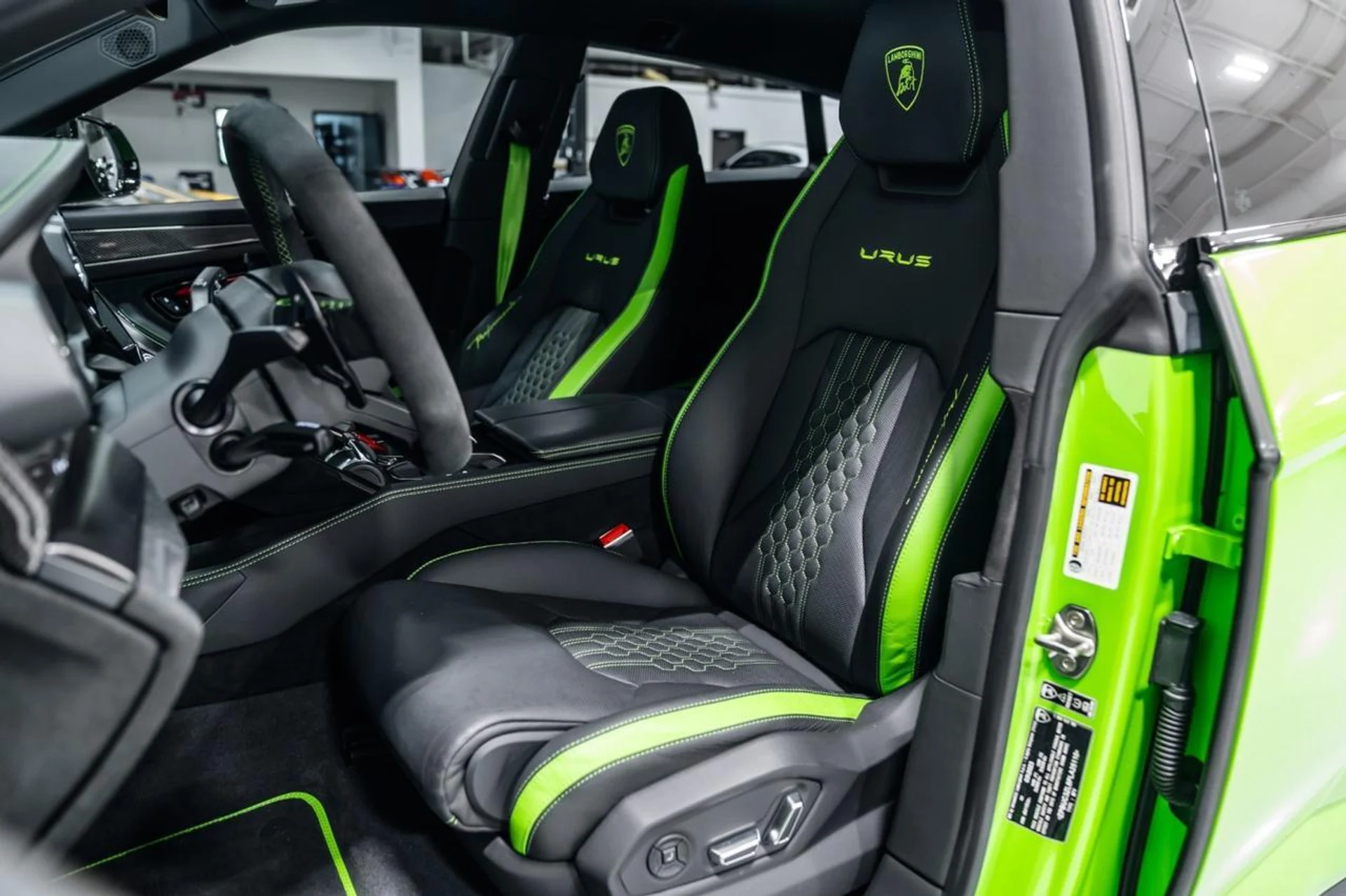 mph010_3202508166_027e3eda7ed2f9a400fa052c21e90e72_a1b098f5bc