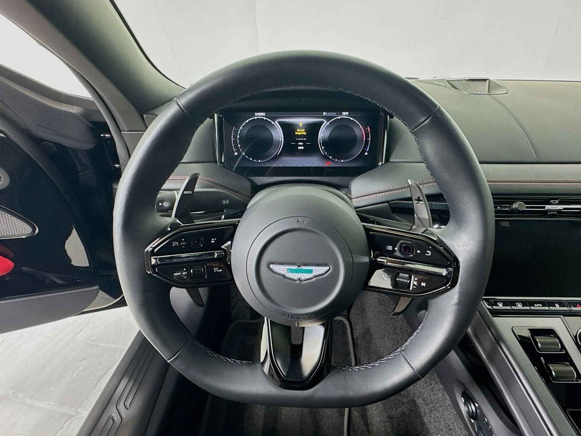 mph010_320582169_957d43cb8bcc2433f44399e1c0dd00e0x_64a2c736ff