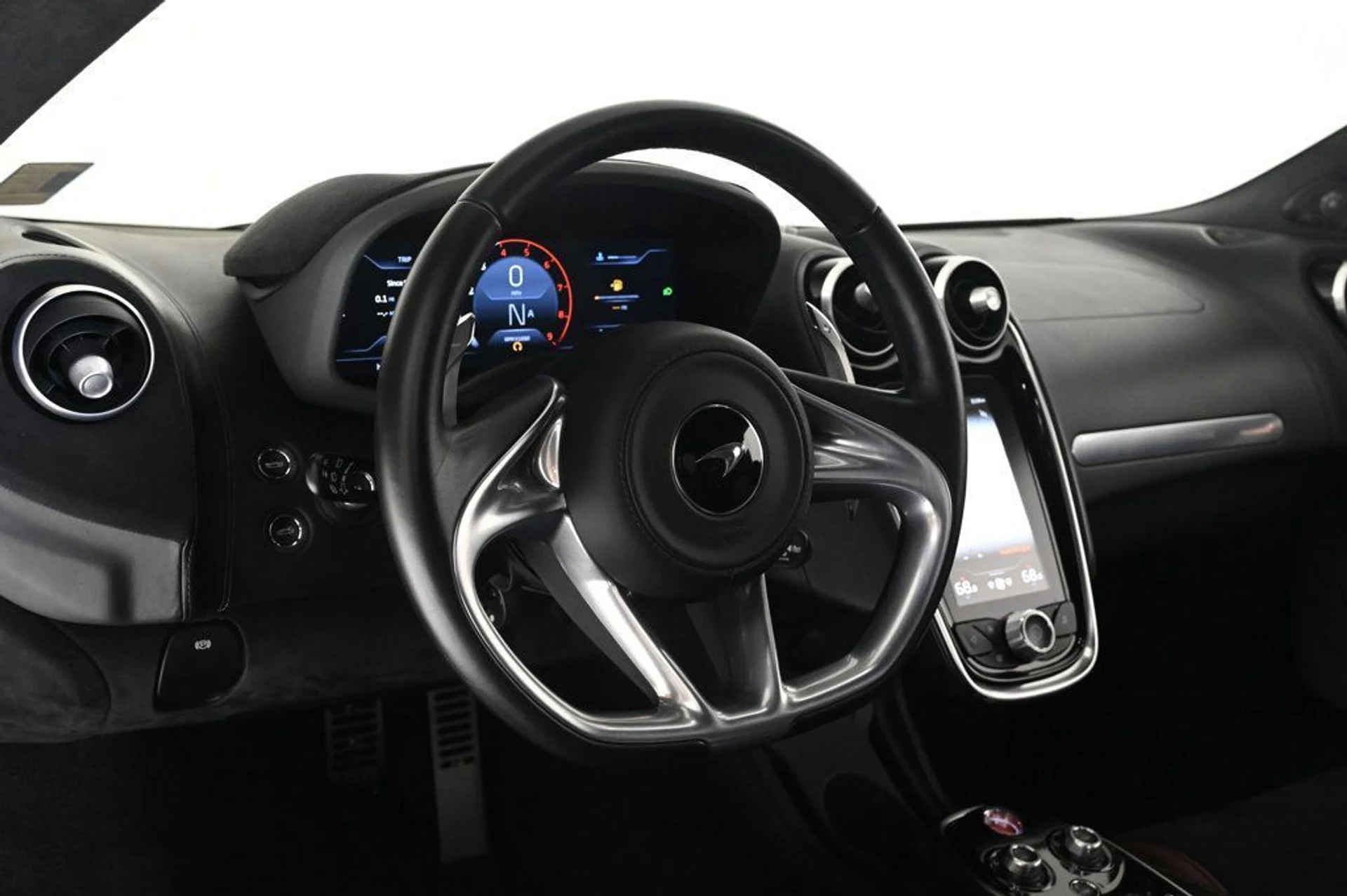 mph010_3208331073_used_2023_mclaren_gt_base_11350_22994891_10_1024_9200d06578