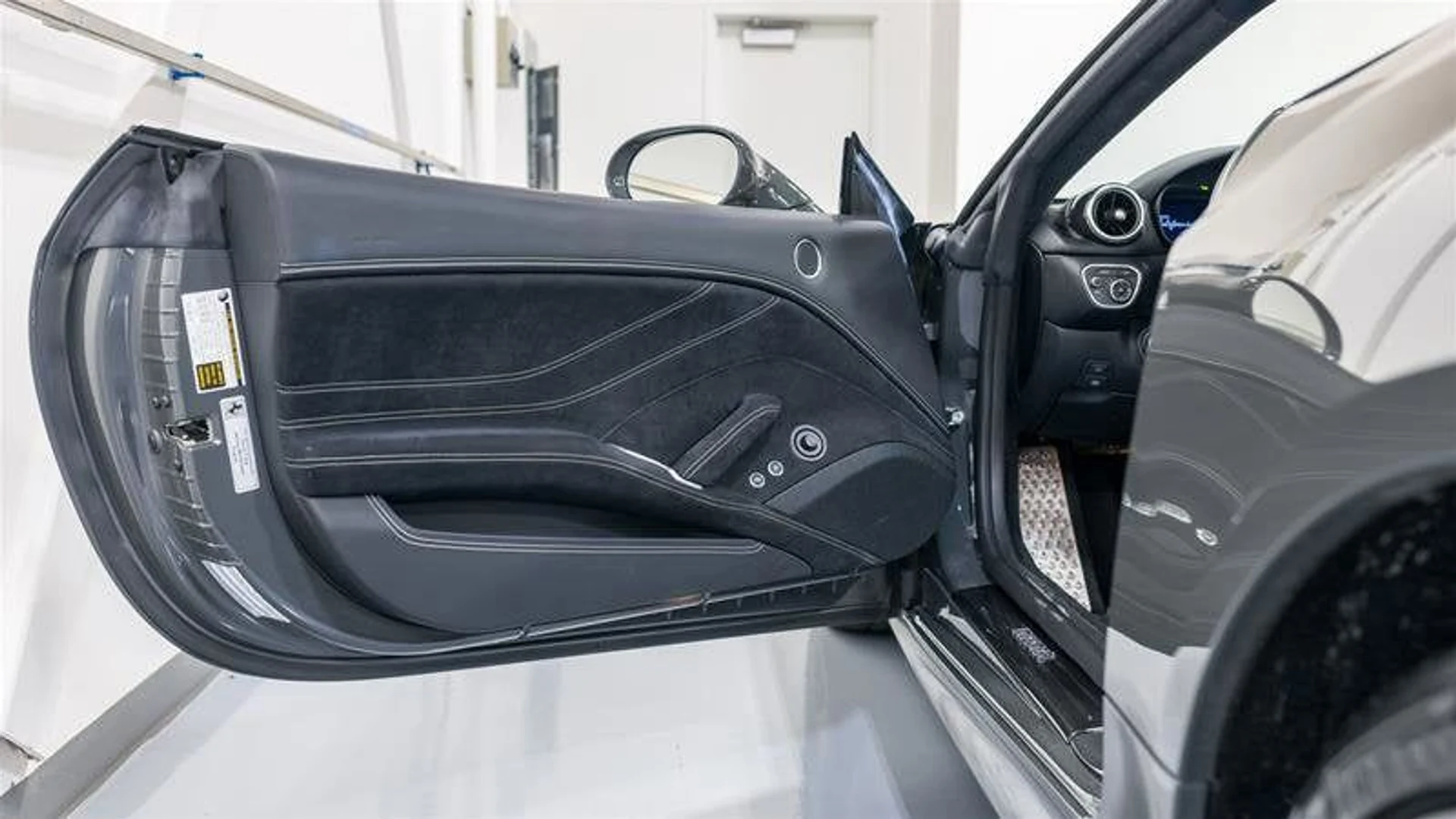 mph010_3211032946_85be4a5b1d25443ea95ec5dbc4fb8daa_f8de18c3f8