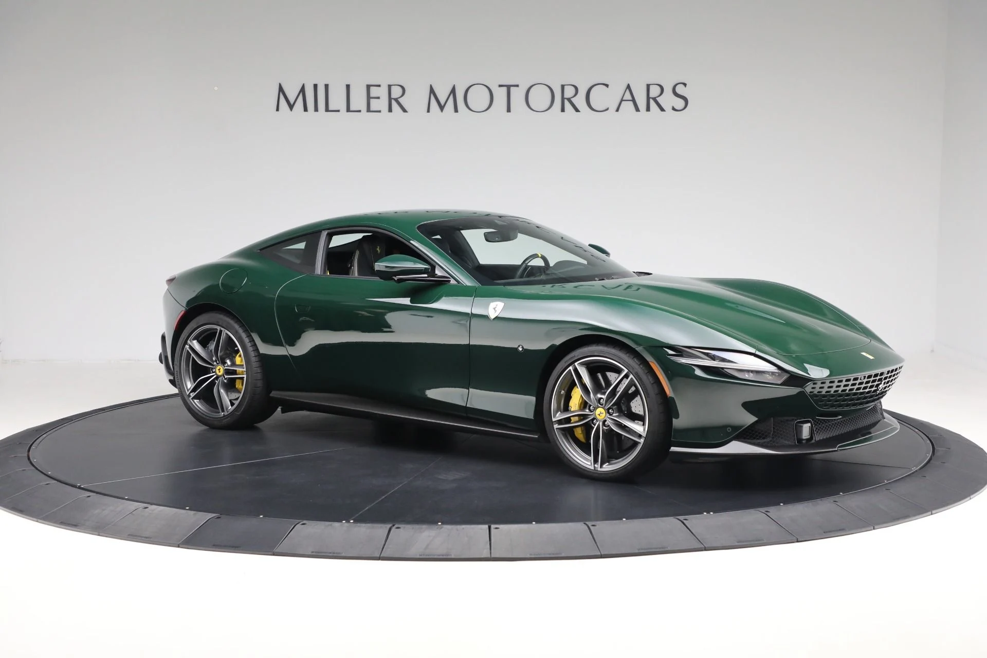 mph010_3229161492_Used_2023_Ferrari_Roma_bf6fd56974