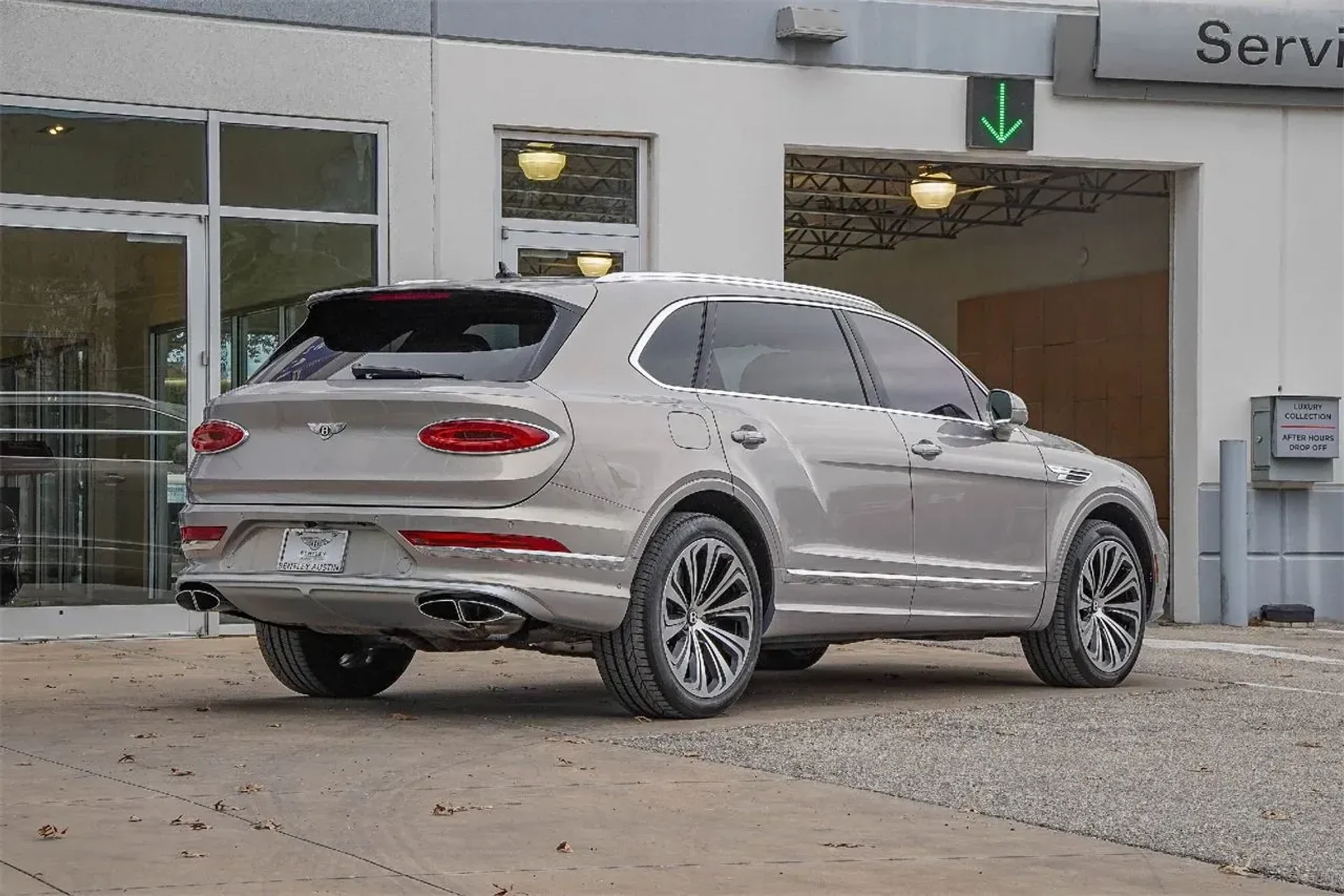 mph010_3232389166_e04d25e4fa264120b7a5ee990cf0e0d1_163b838256