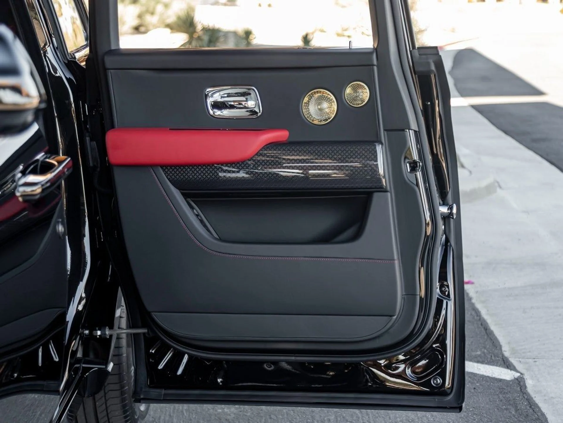 mph010_3236323595_11_6953f62aea