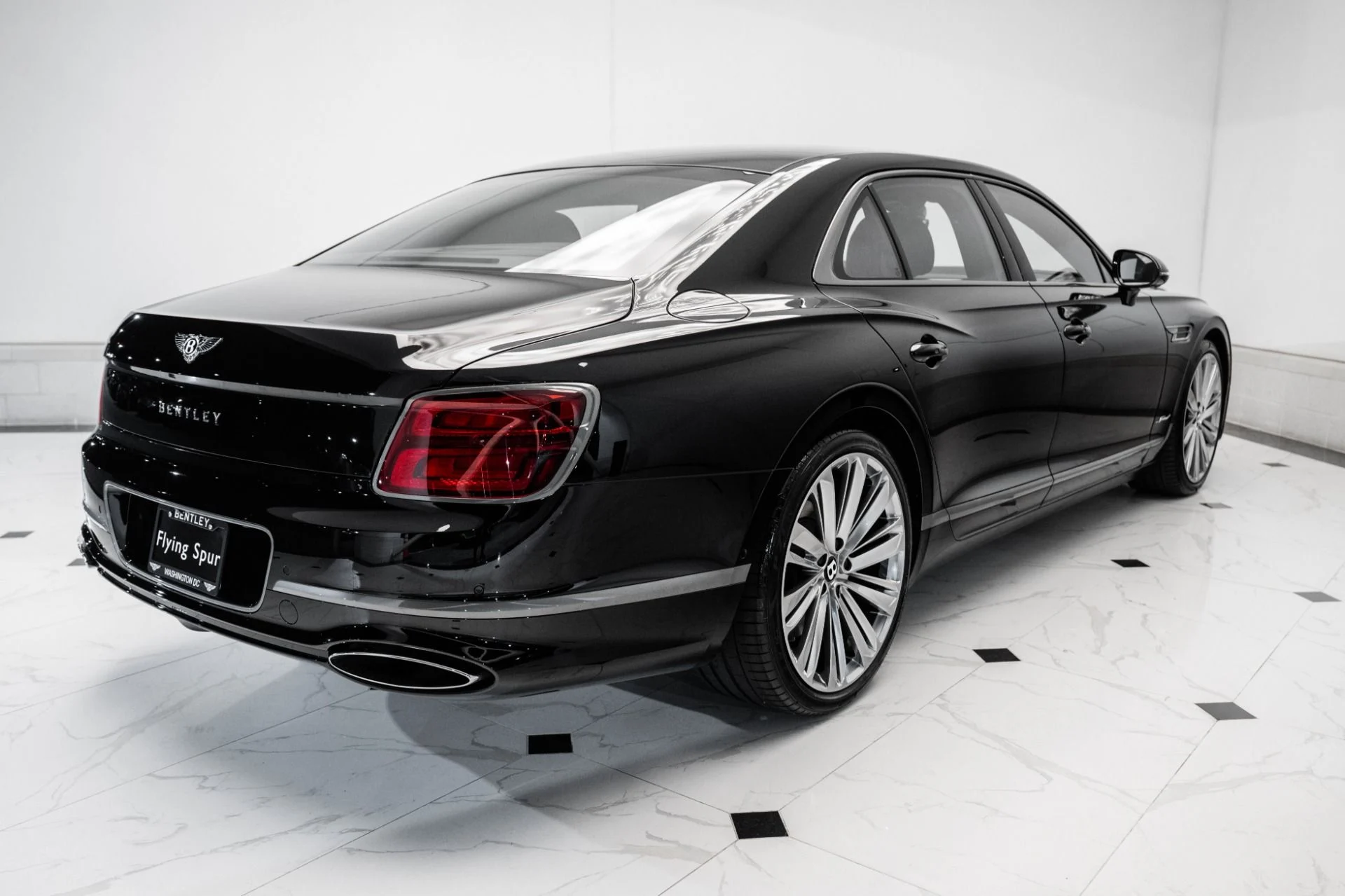 mph010_3249849314_Used_2024_Bentley_Flying_Spur_Speed_1741190012_d6ddcf5fdf