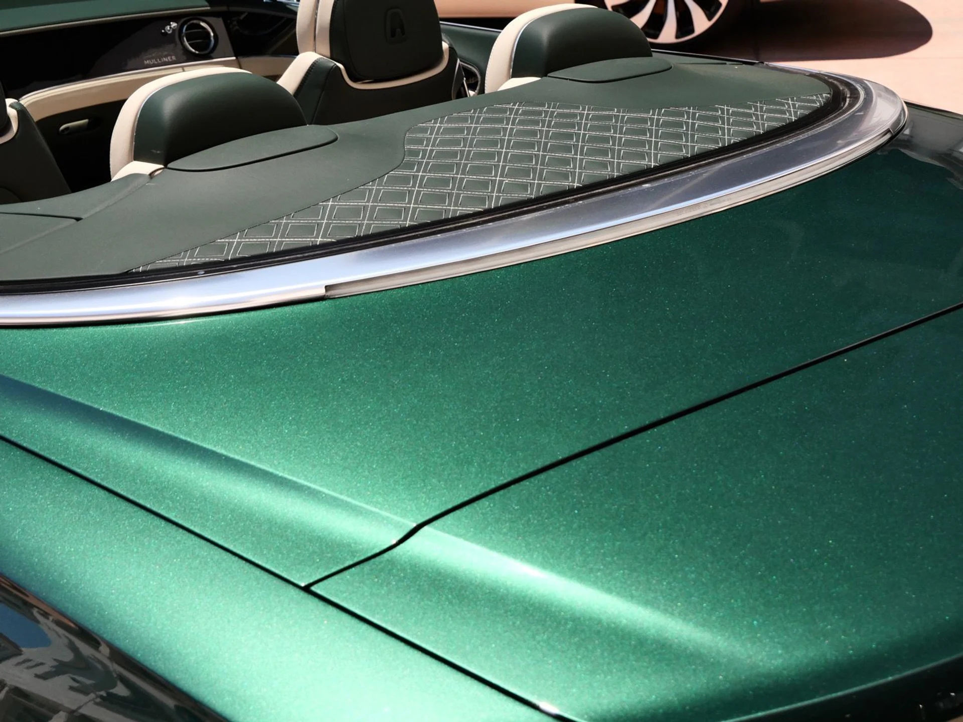 mph010_325392531_43261276282dc257a29ee0332c2eebc8x_b36b089e4a