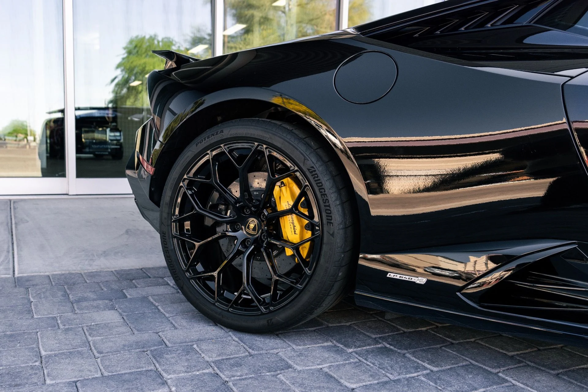 mph010_3271782803_Used_2024_Lamborghini_Huracan_Tecnica_1774294520_ae8f66d5ce