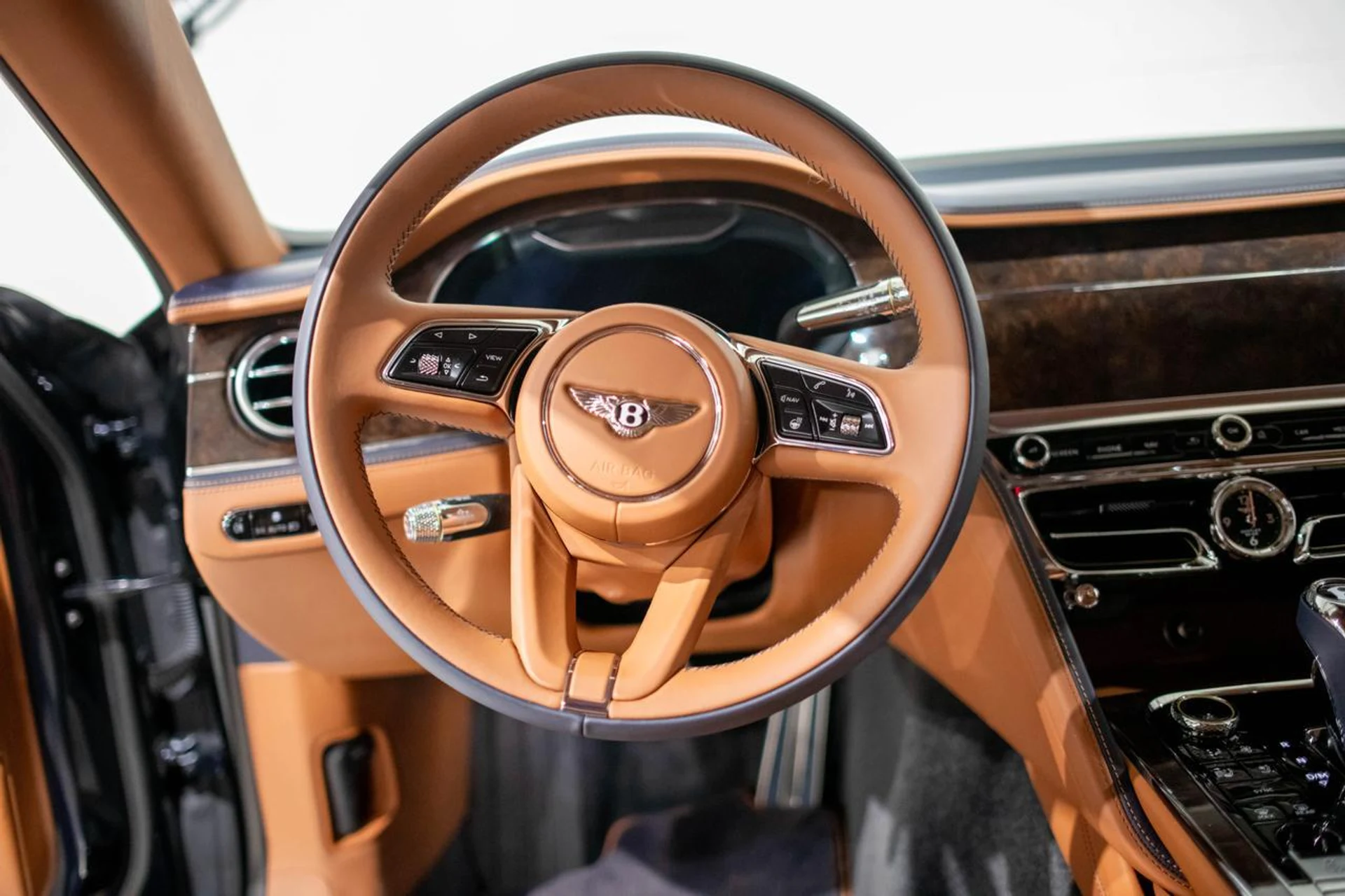 mph010_3278642279_d2f43e10c7af764011ddca44201a78d6_0846f9b9d3