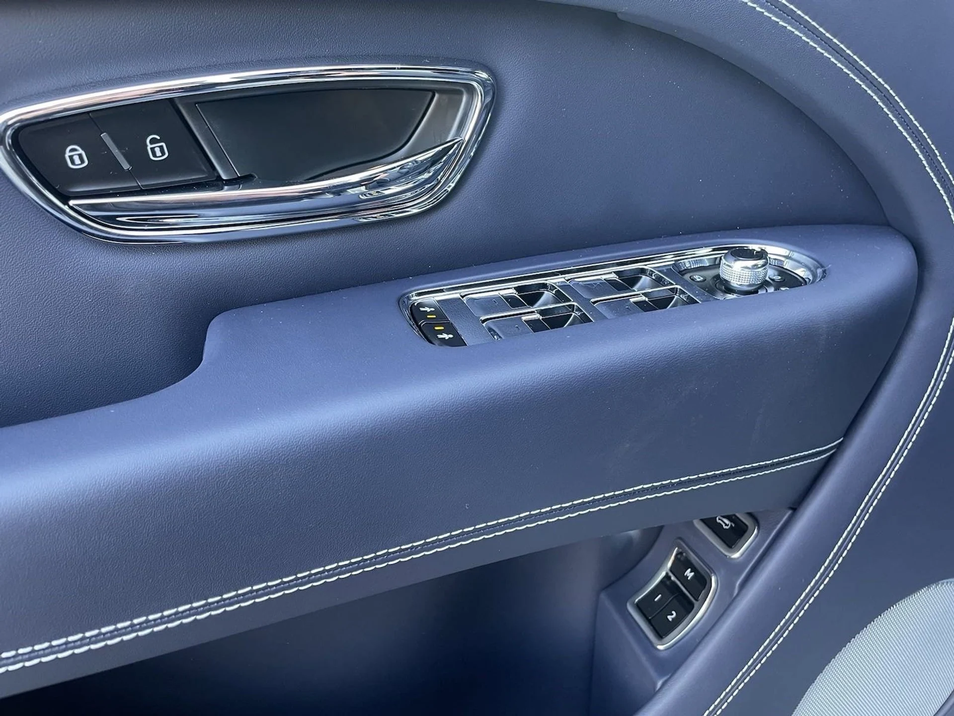 mph010_3278852852_dee6158682307d9bc62aeb00c0d4424dx_1d4f632278