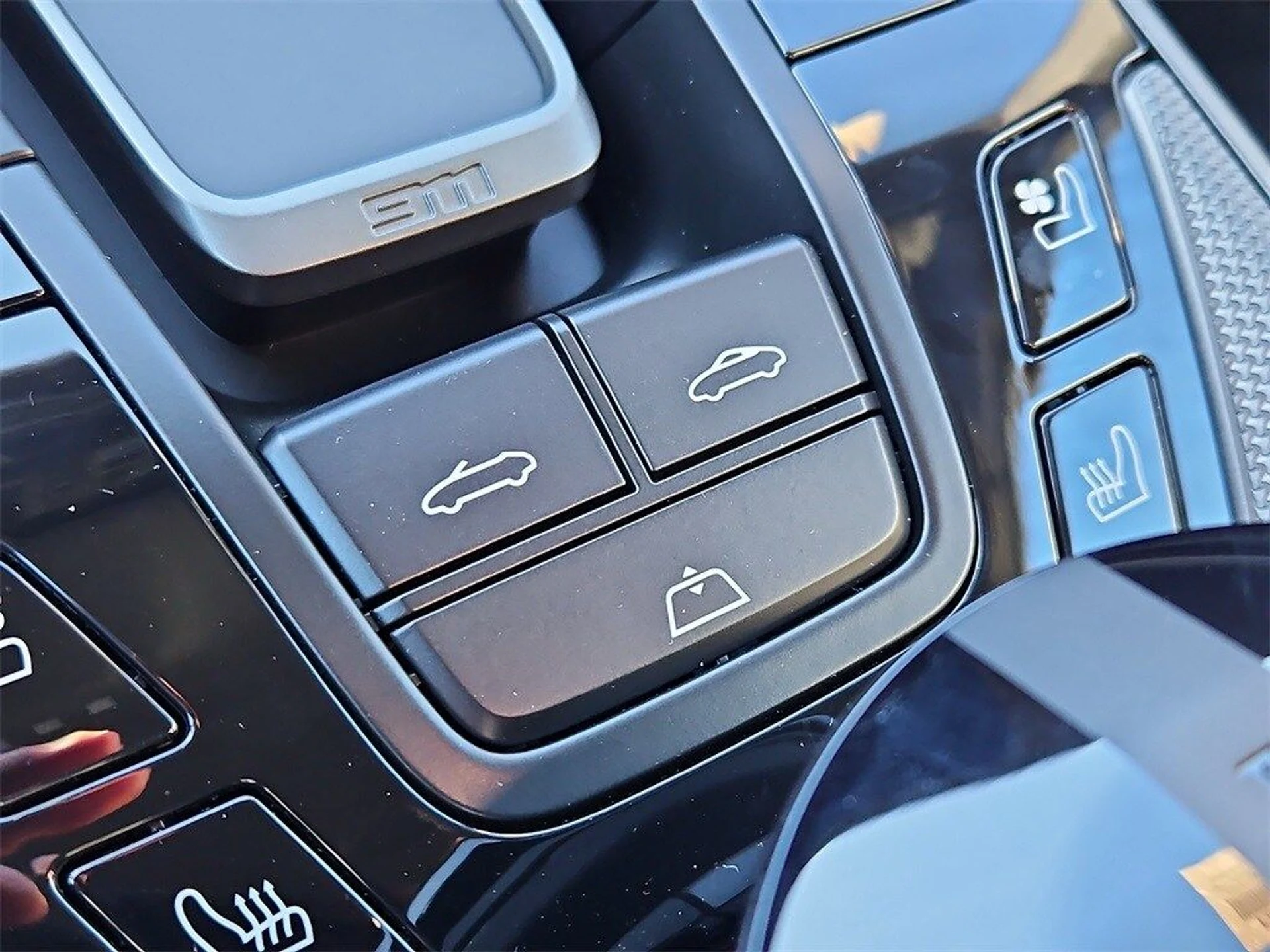 mph010_3290597026_0b0373e76fb2ecd5c5b81e1ec6724d7ex_80018bf371