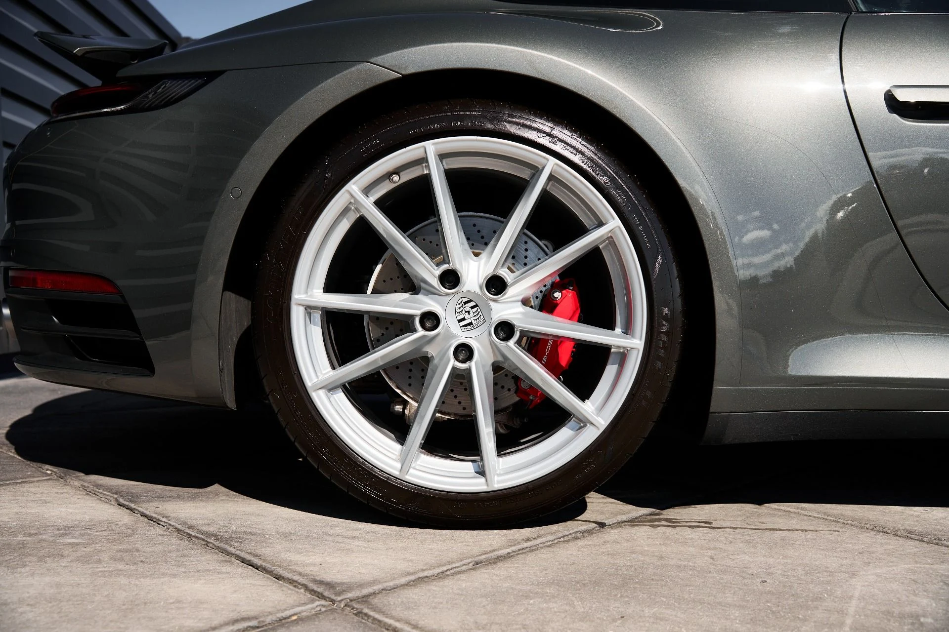 mph010_3311317688_Used_2022_Porsche_911_Carrera_S_1760208038_2da59b092f