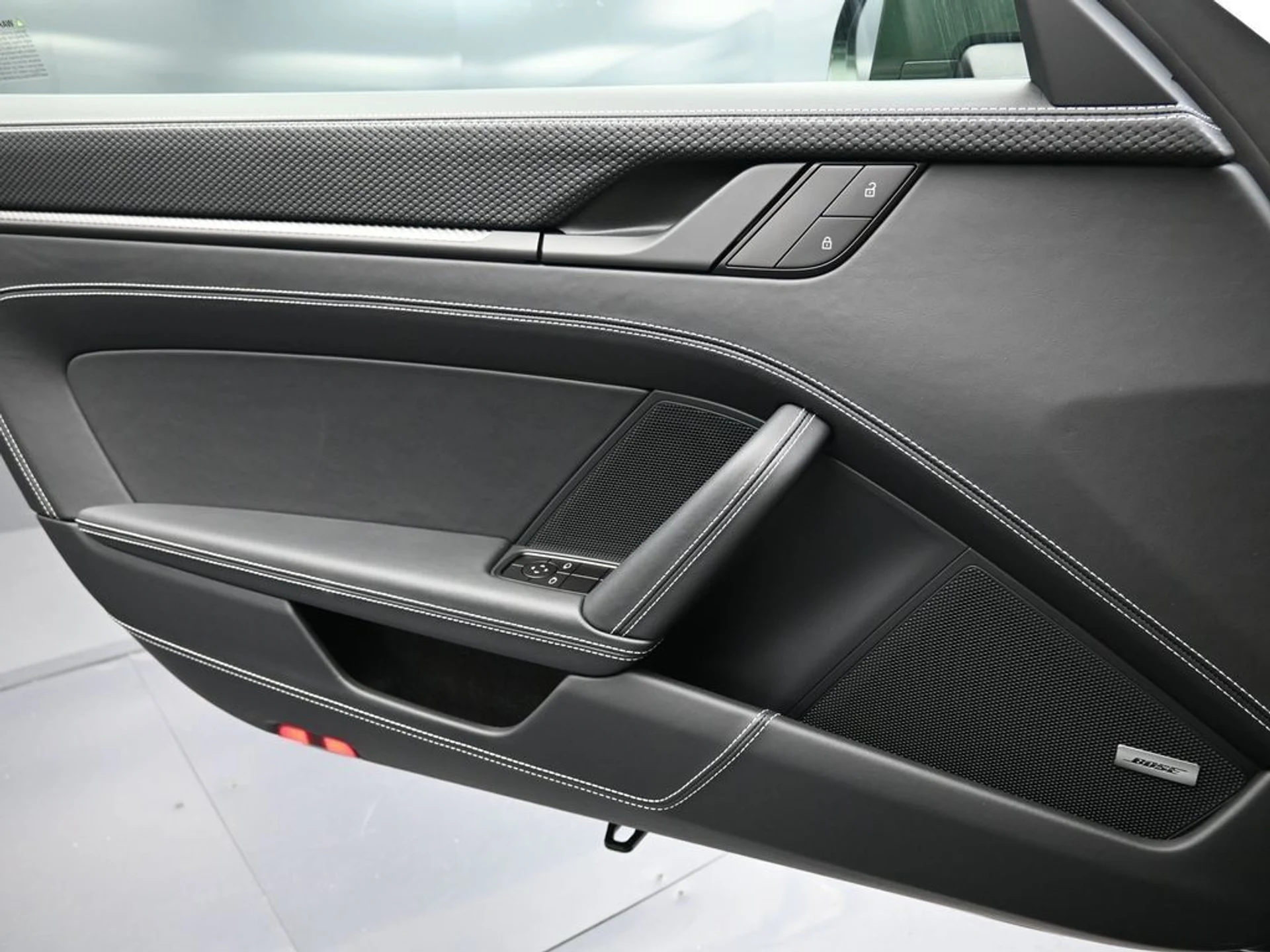 mph010_3312313642_efb3c458f6cc1cbe2149f68eacf91239_a06445712a