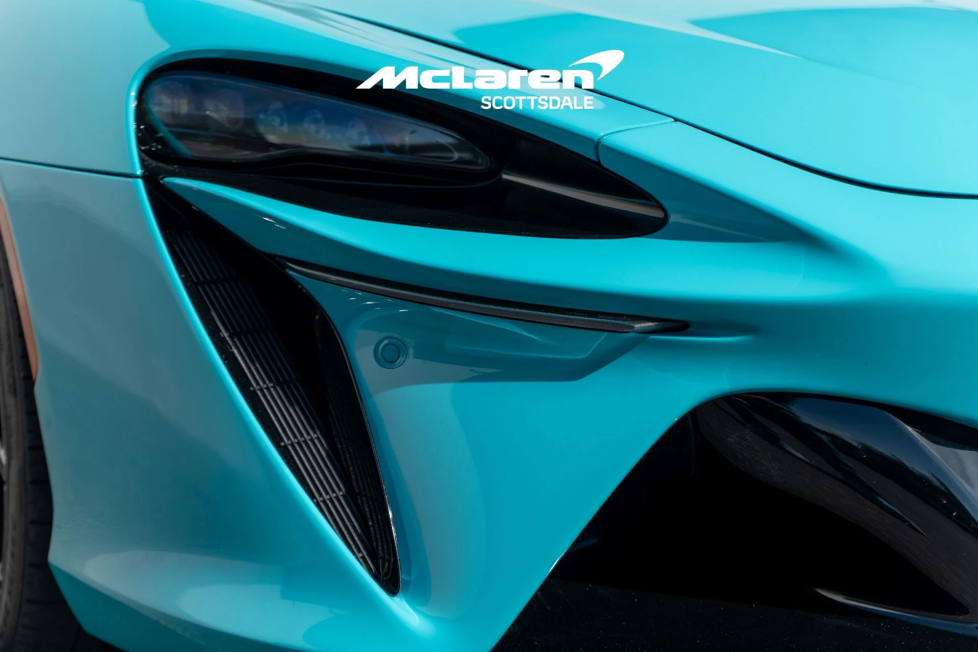 mph010_3314738270_Used_2024_MCLAREN_ARTURA_1769657486_eda3734a07