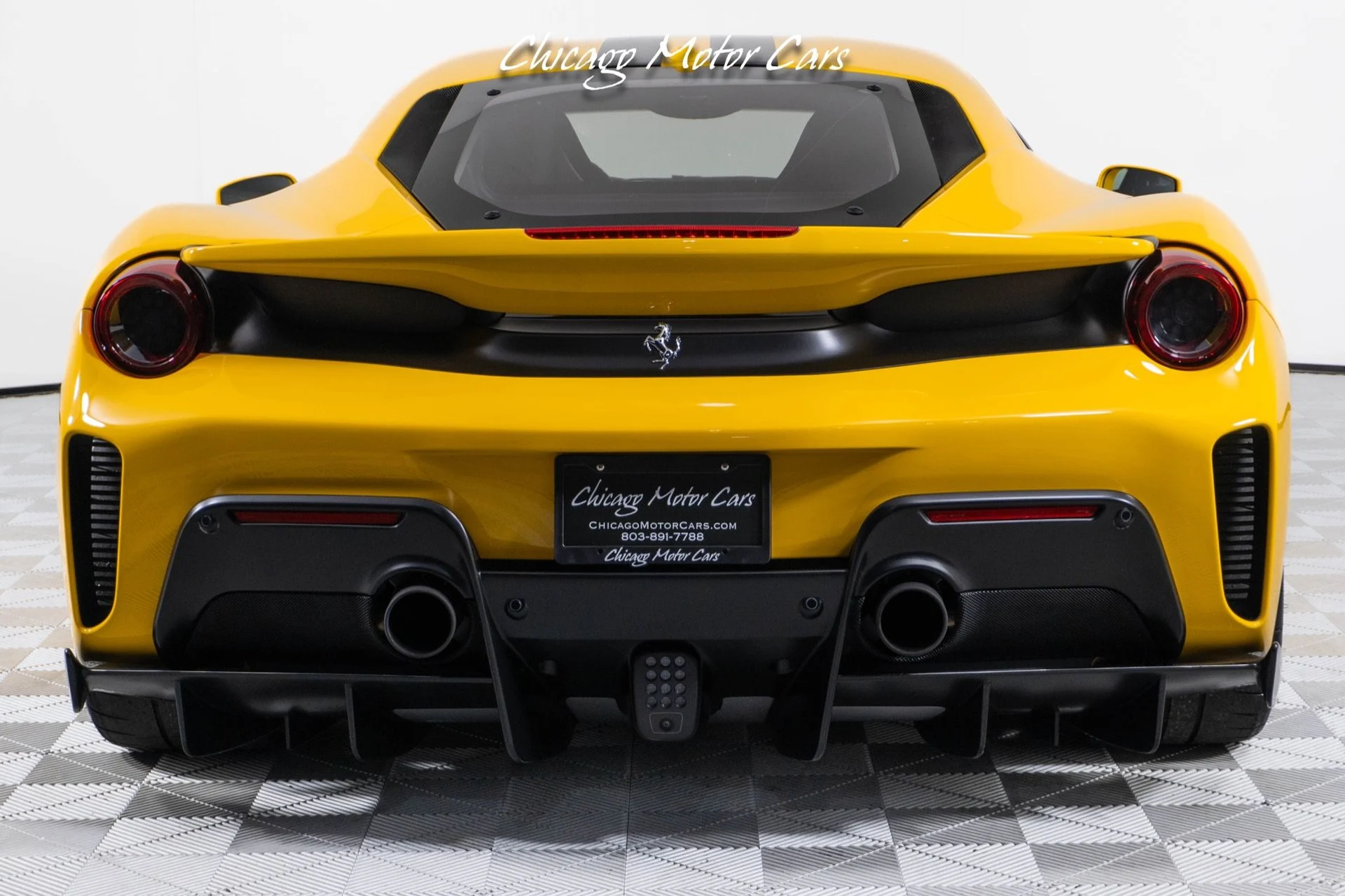 mph010_3319649127_13284_p11_l_543a874651