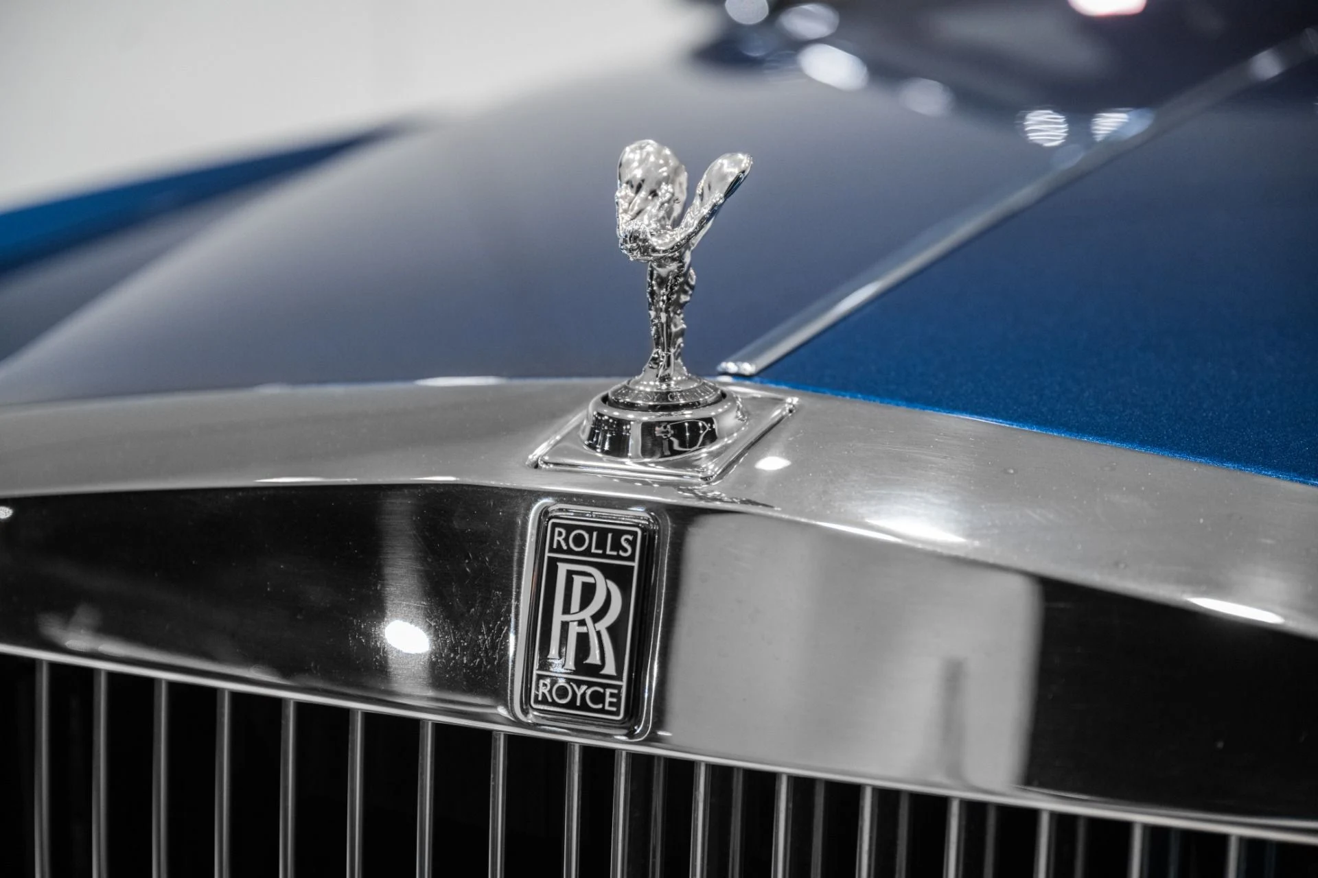 mph010_3324613848_Used_2011_Rolls_Royce_Phantom_1782236449_3b310cf582