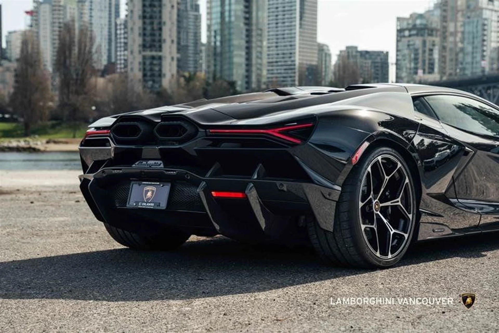 mph010_3327224134_35839335_09839_dladmony_797f1410e8