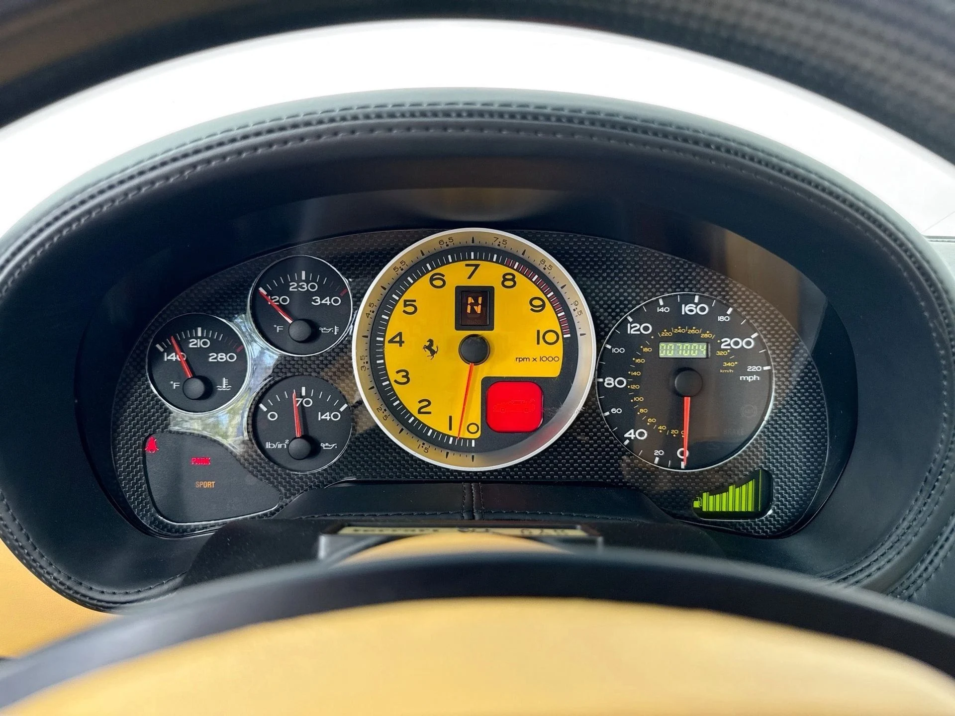 mph010_3330833033_b56df1c6dec93e73cbf79ba622720757_bc71b3bce9