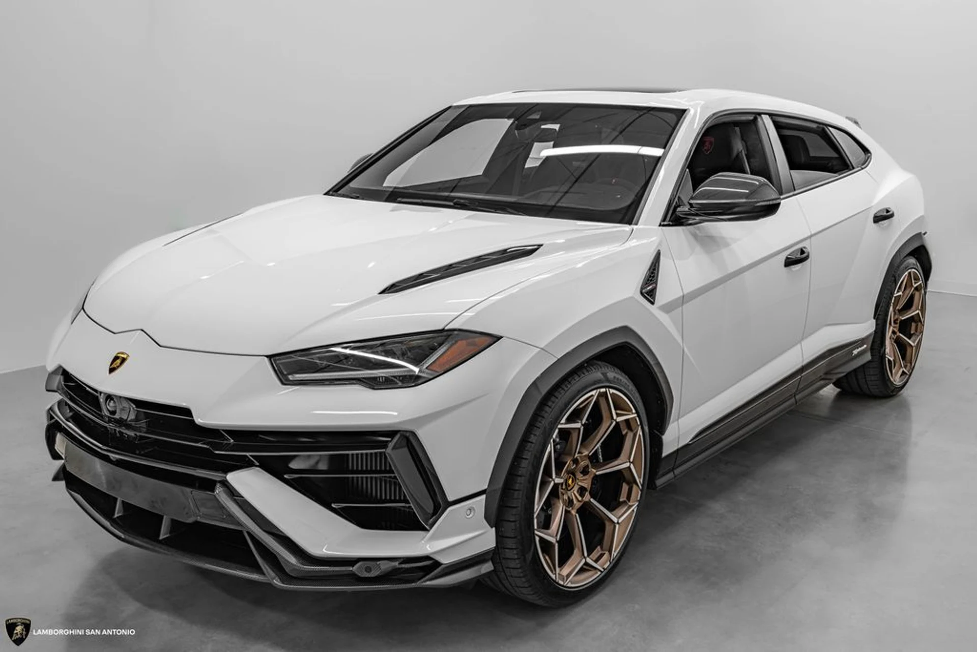 mph010_334249467_1e1431089c1979f4df599da07f00a4f4x_93c8596534