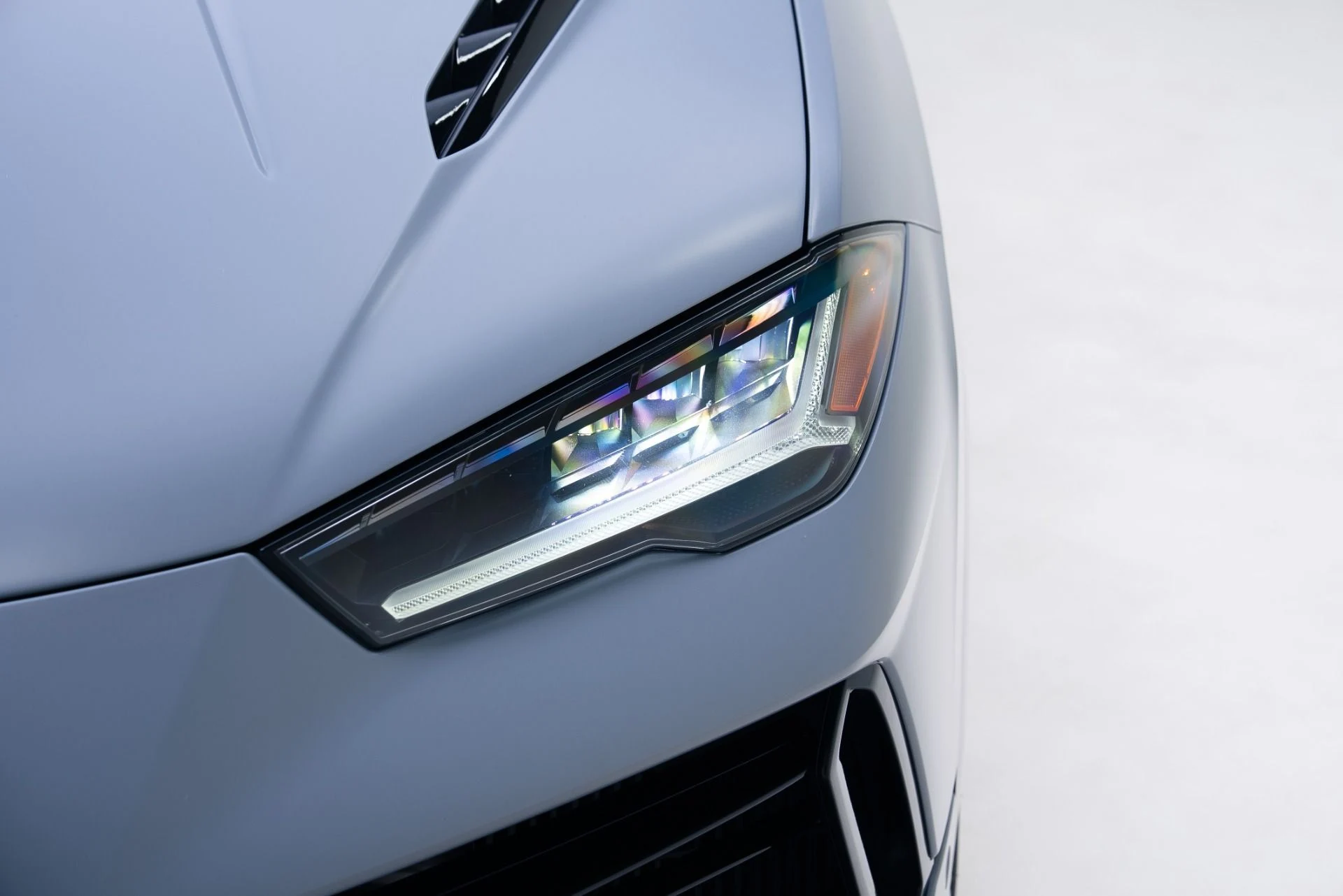 mph010_3354720642_Used_2024_Lamborghini_Urus_S_1768413804_ec9e9647fe