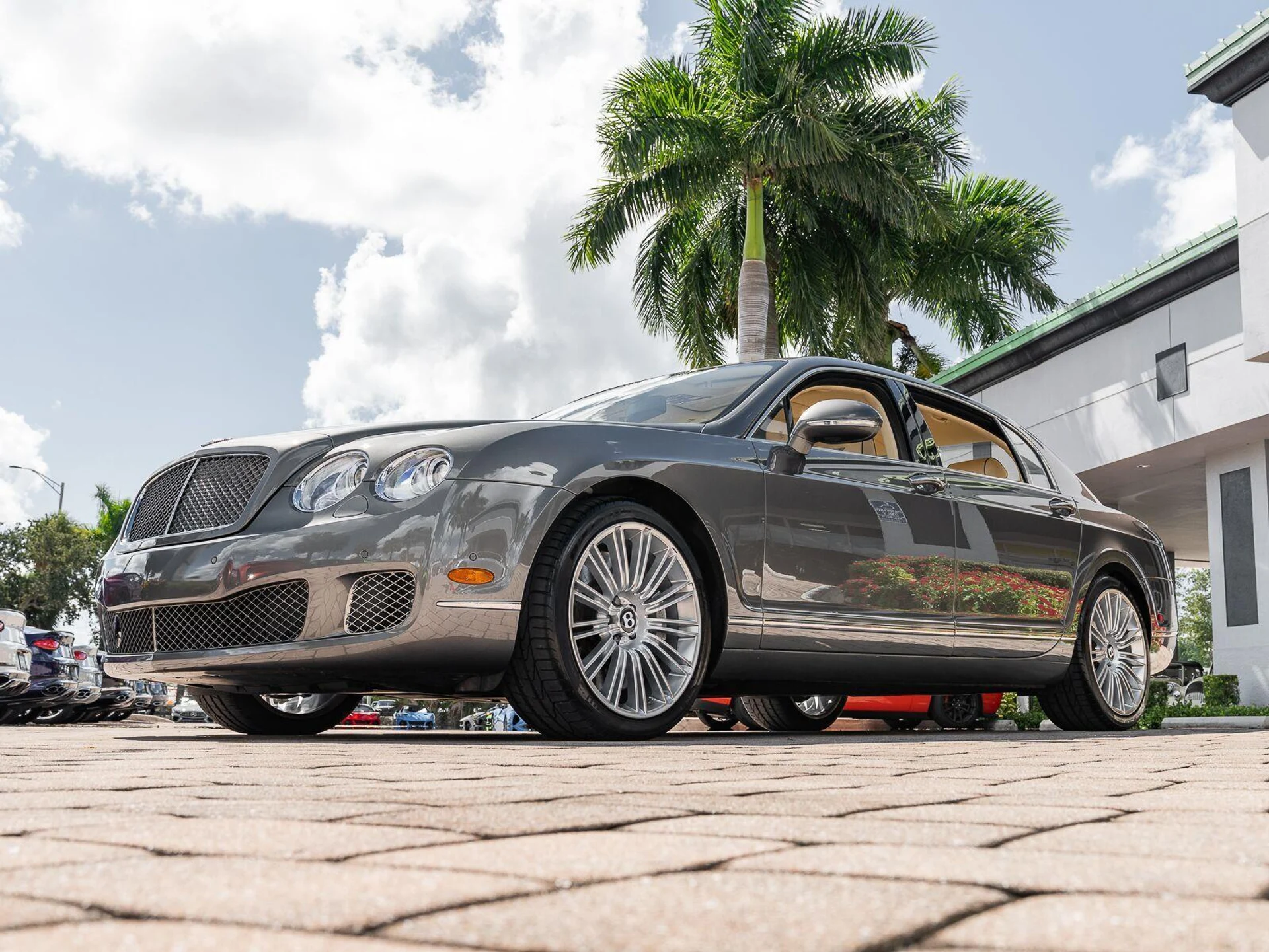 mph010_3356535317_Used_2011_Bentley_Continental_Flying_Spur_Speed_1792185132_3550edde35
