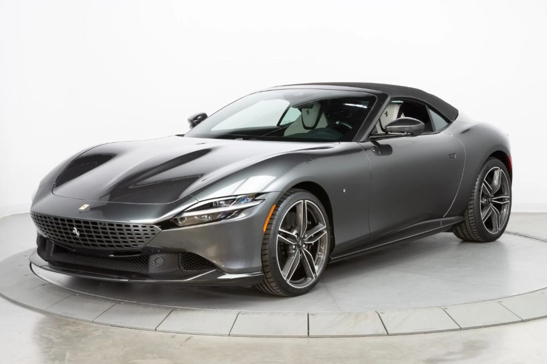 mph010_3365120484_Used_2024_Ferrari_Roma_Spider_c868f6208f