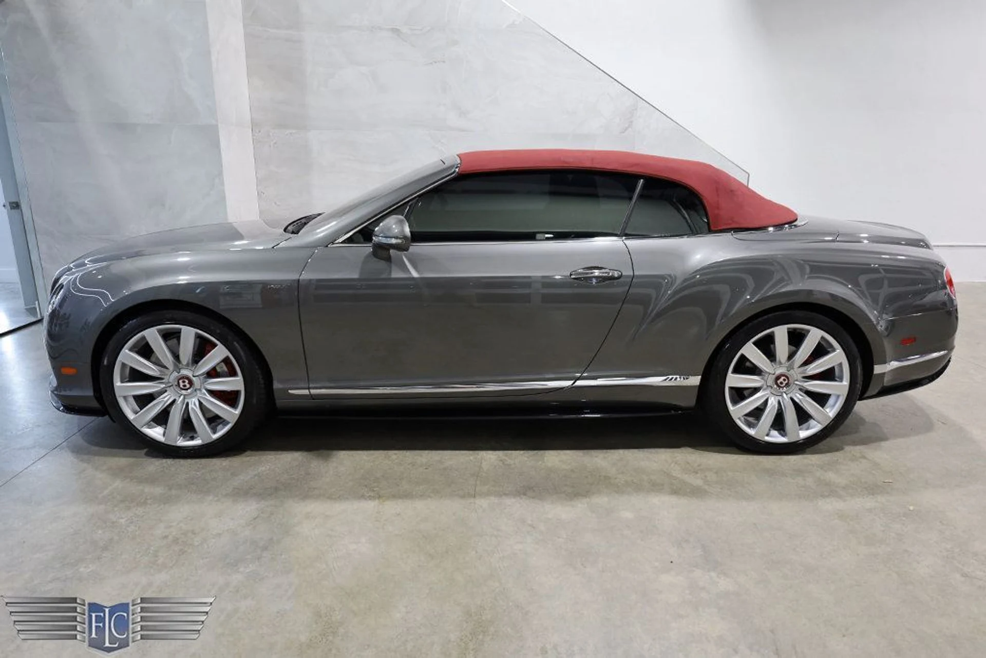 mph010_3372039236_used_2014_bentley_continental_gt_v8_s_2drconvertible_9689_22895037_11_1024_1445920f5b