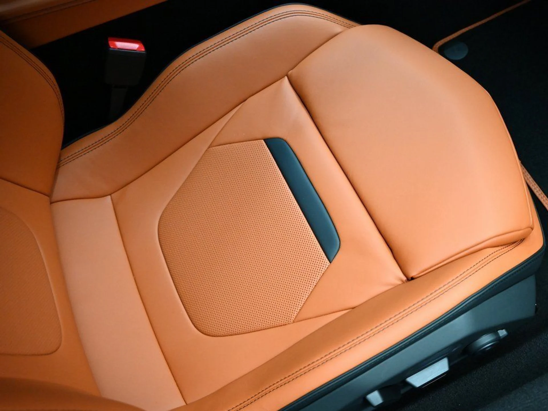 mph010_3383085317_70bfb3fff2daa7e74a0f5b27756d3deb_404a53dd3b