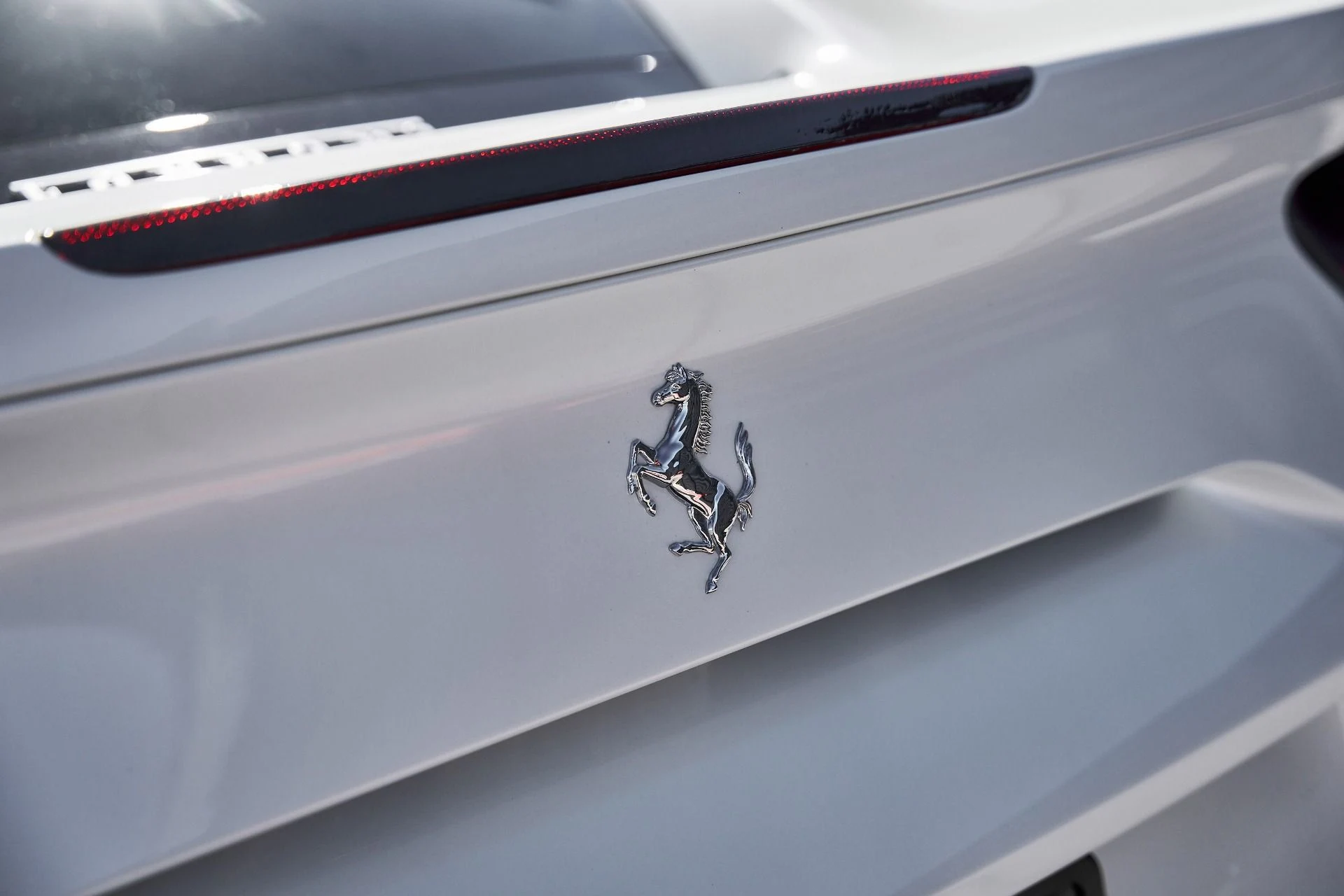 mph010_3383833089_Used_2017_Ferrari_488_GTB_1768271133_22c061538e