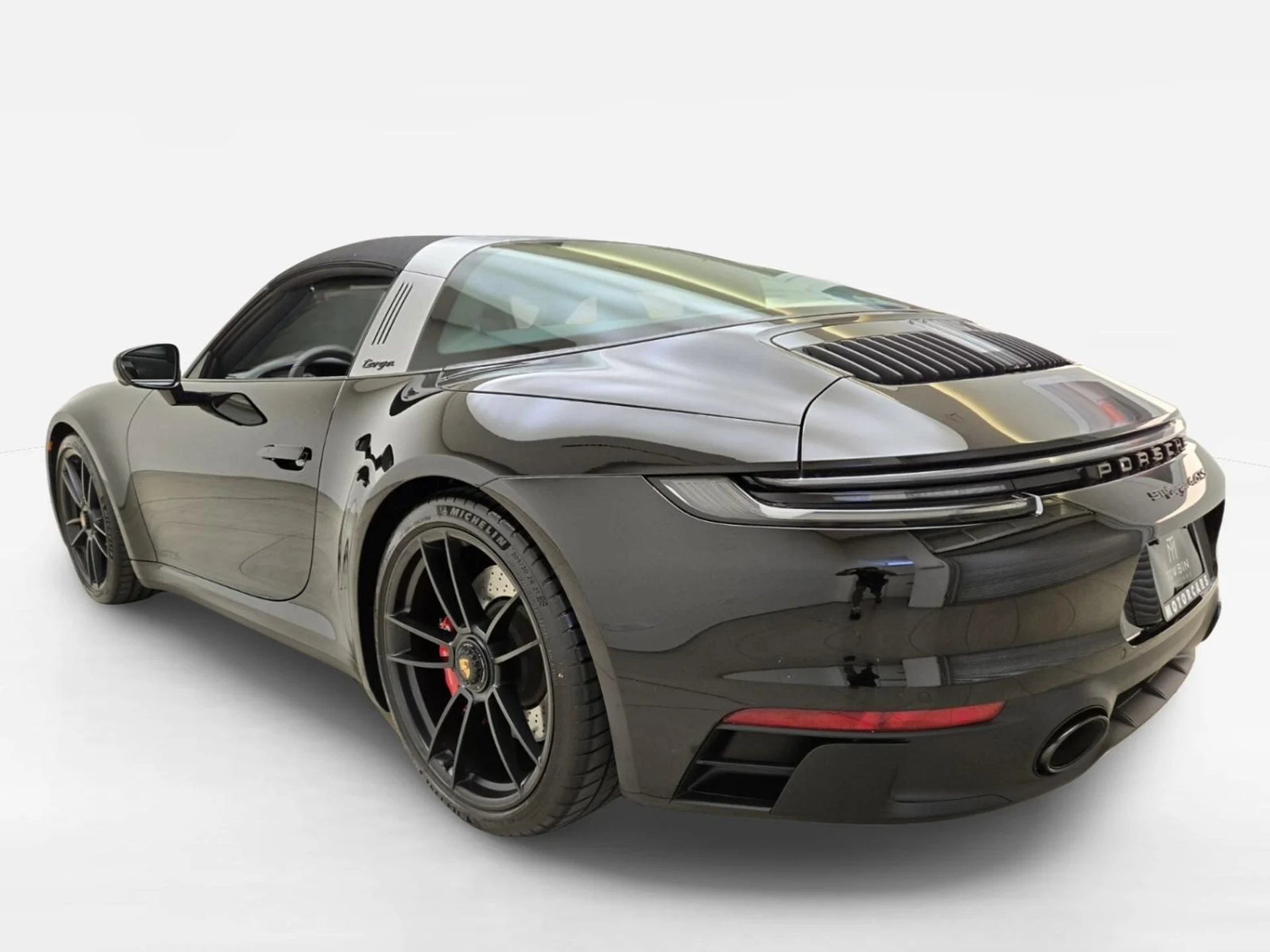 mph010_3387297272_Used_2024_Porsche_911_Targa_4_GTS_1785648487_8f6e5f45b6