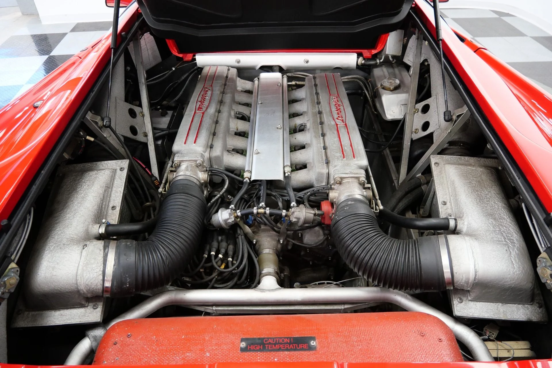 mph010_3391883077_Used_1991_Lamborghini_Diablo_Extremely_Low_Miles_Collector_Grade_1787850744_41af7bce79