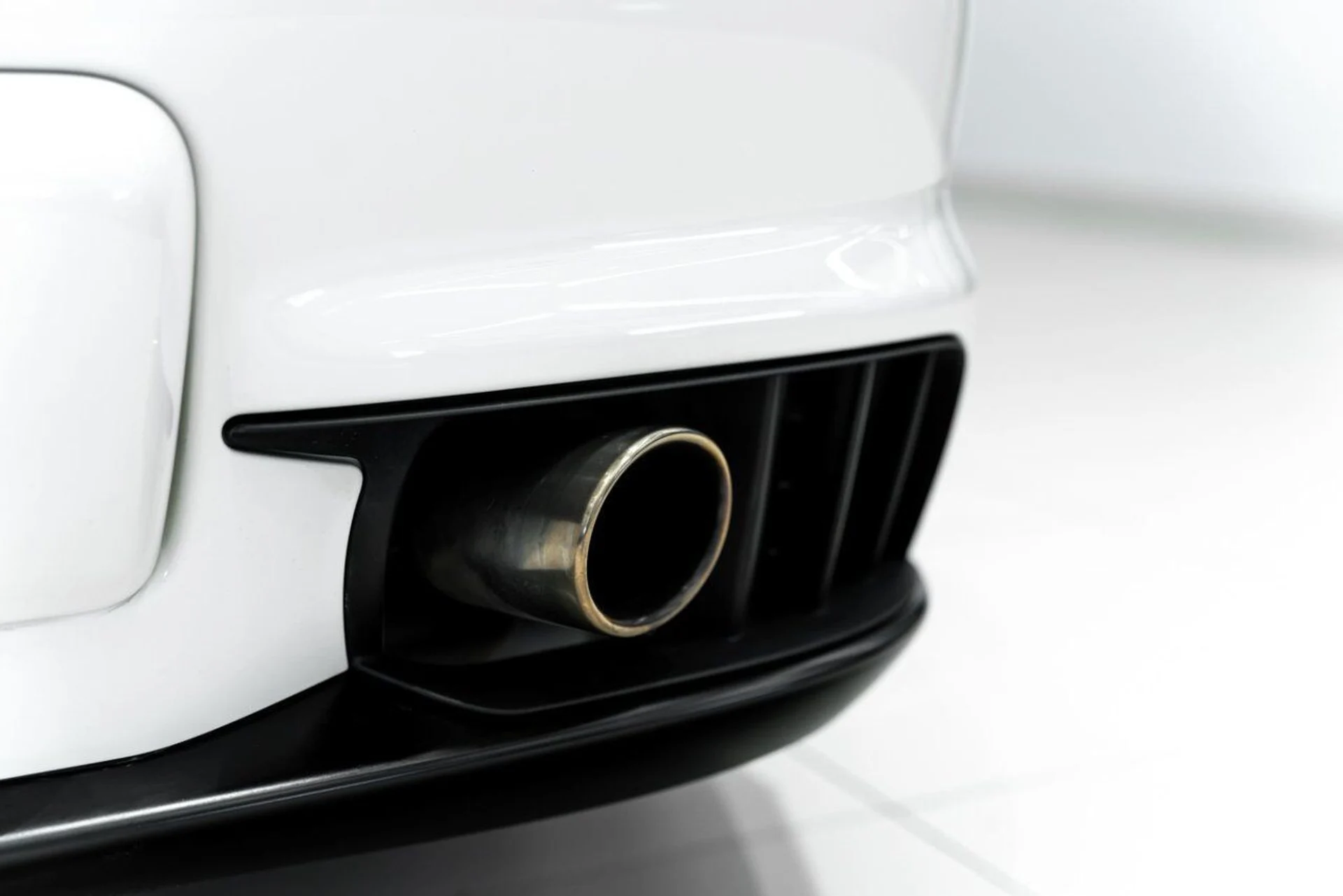 mph010_3419282459_porsche_911_2009_jpg_v_1773863537_23bce27c17