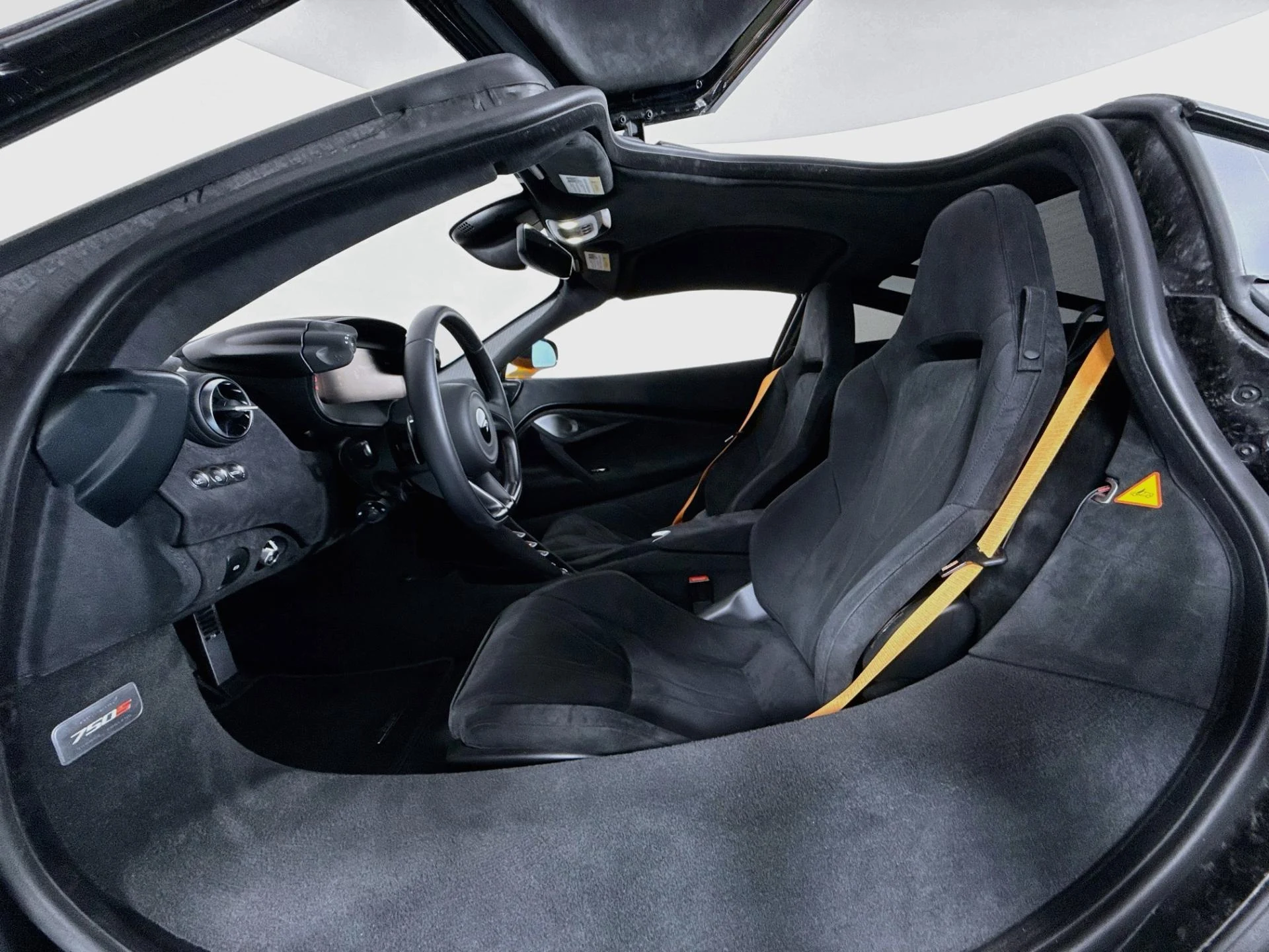 mph010_3428635996_Used_2025_Mc_Laren_750_S_1785879072_d88e62aadb