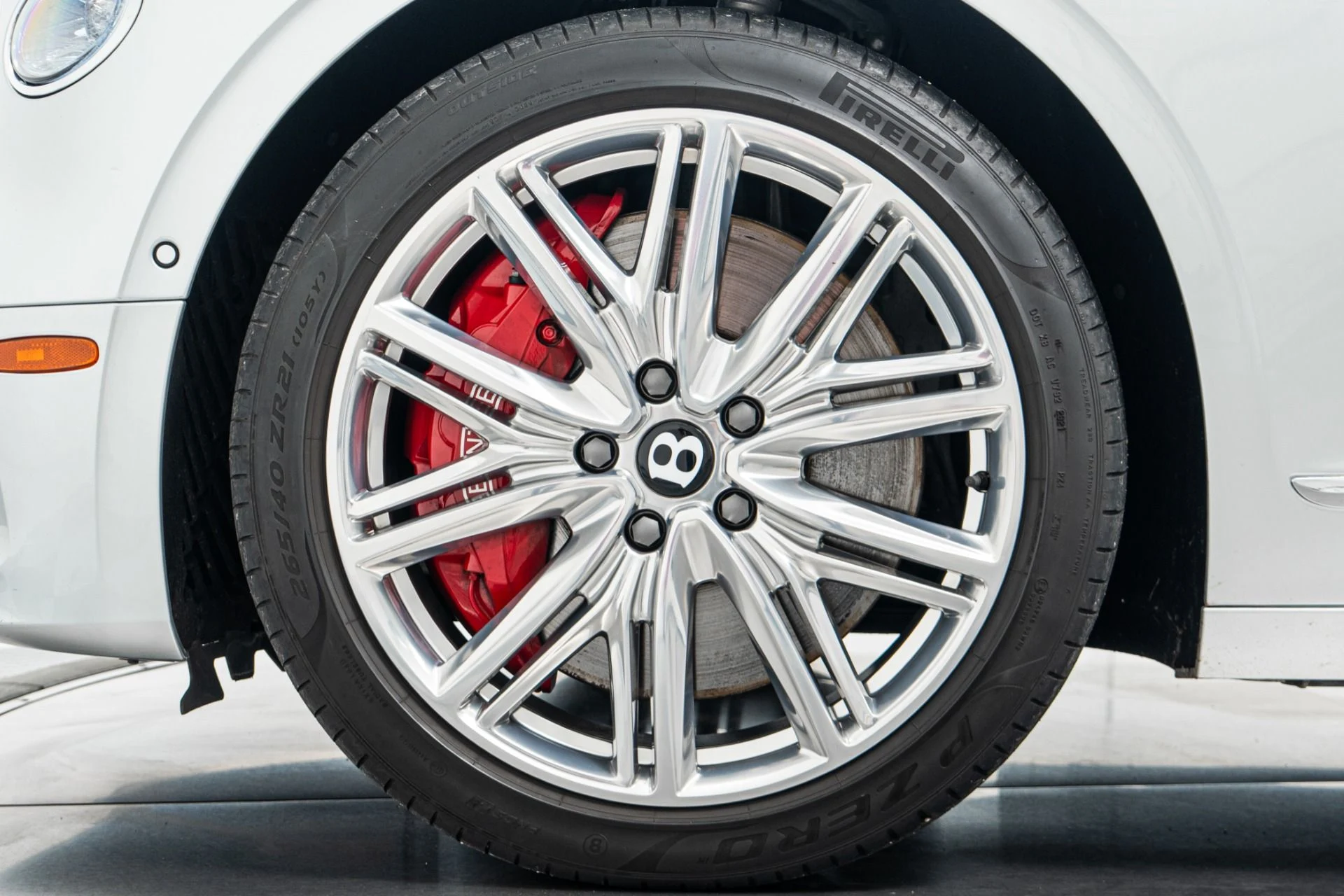 mph010_3442001565_Used_2022_Bentley_Flying_Spur_V8_Great_Colors_Engine_Turned_Veneers_Mulliner_Package_1773426233_f77dd3c294