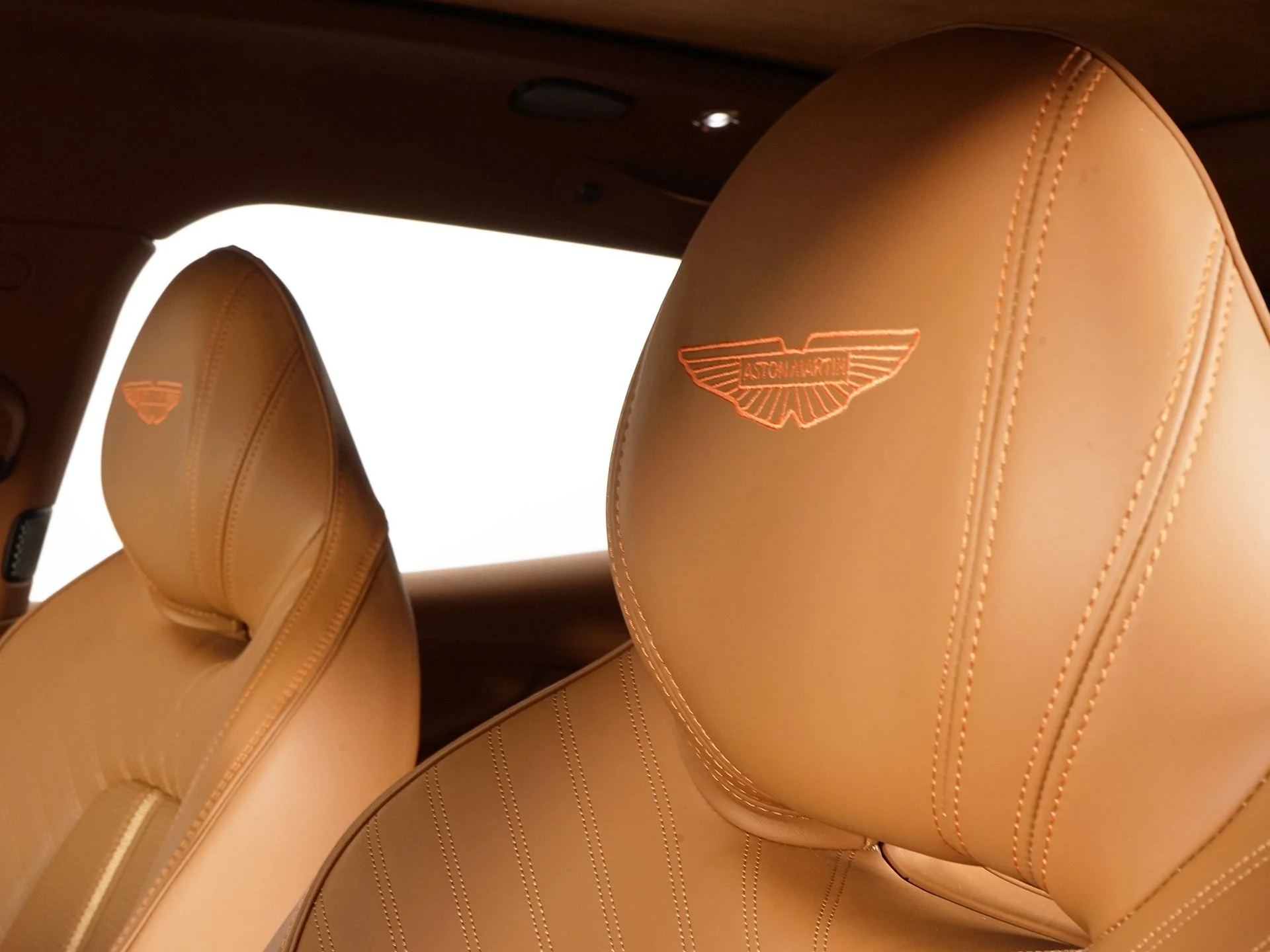 mph010_3442206589_122b7c2bc9e9becf1acbe7b01584d0c0x_2a3c5cc187